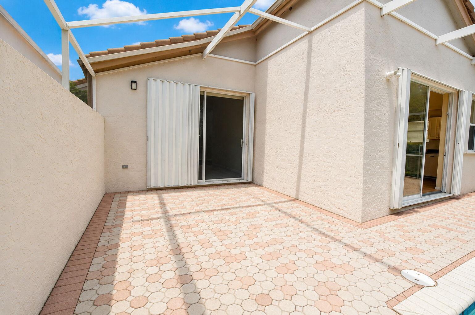7666 Rockport Circle Property Photo 30