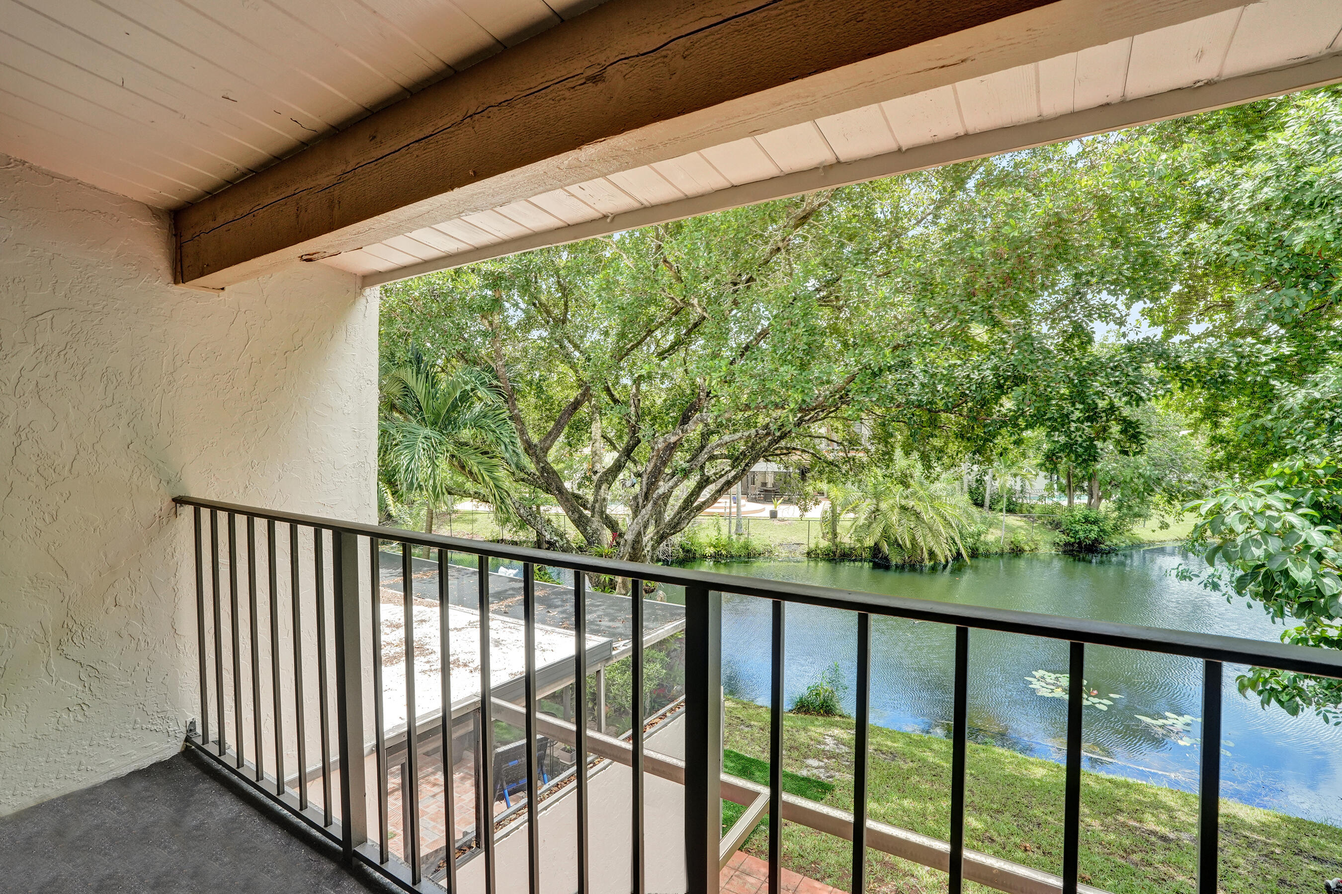 731 E Coco Plum Circle 4 Property Photo 10