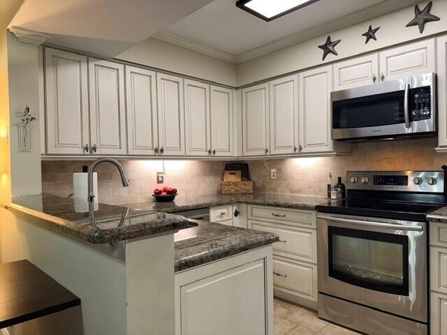4408 Fairway Drive N Property Photo 11