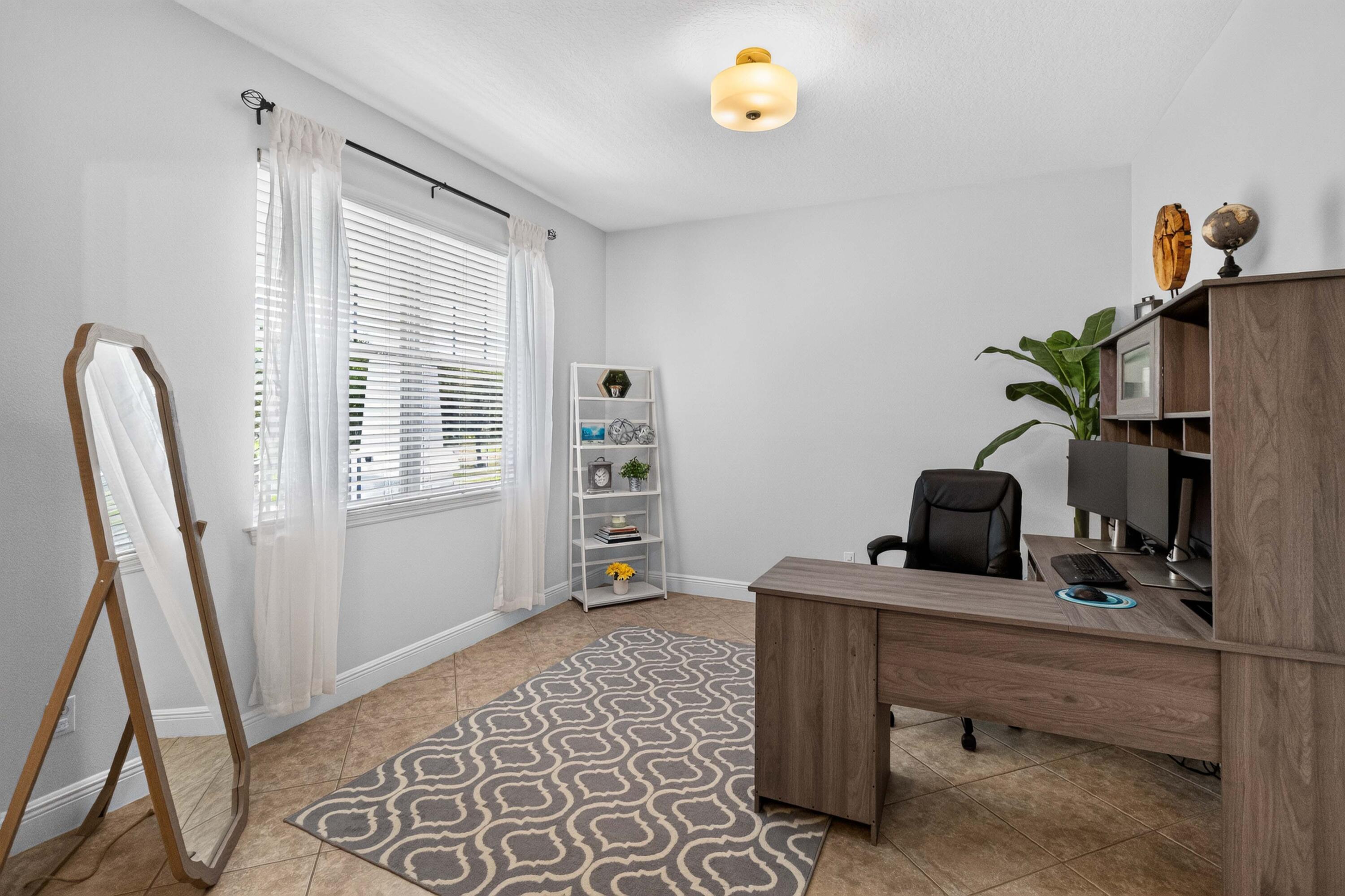 2071 Rafton Road Property Photo 8