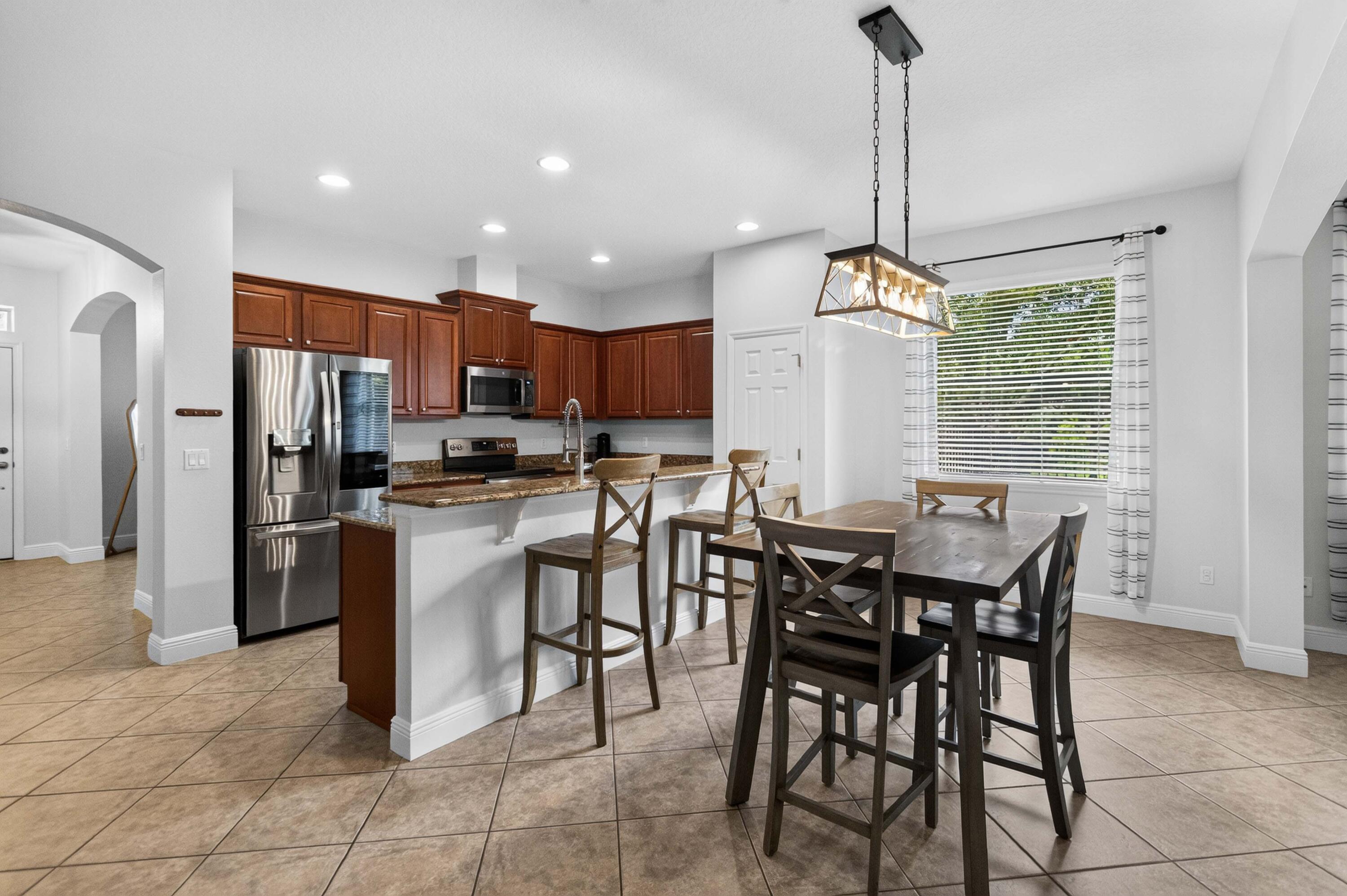 2071 Rafton Road Property Photo 13
