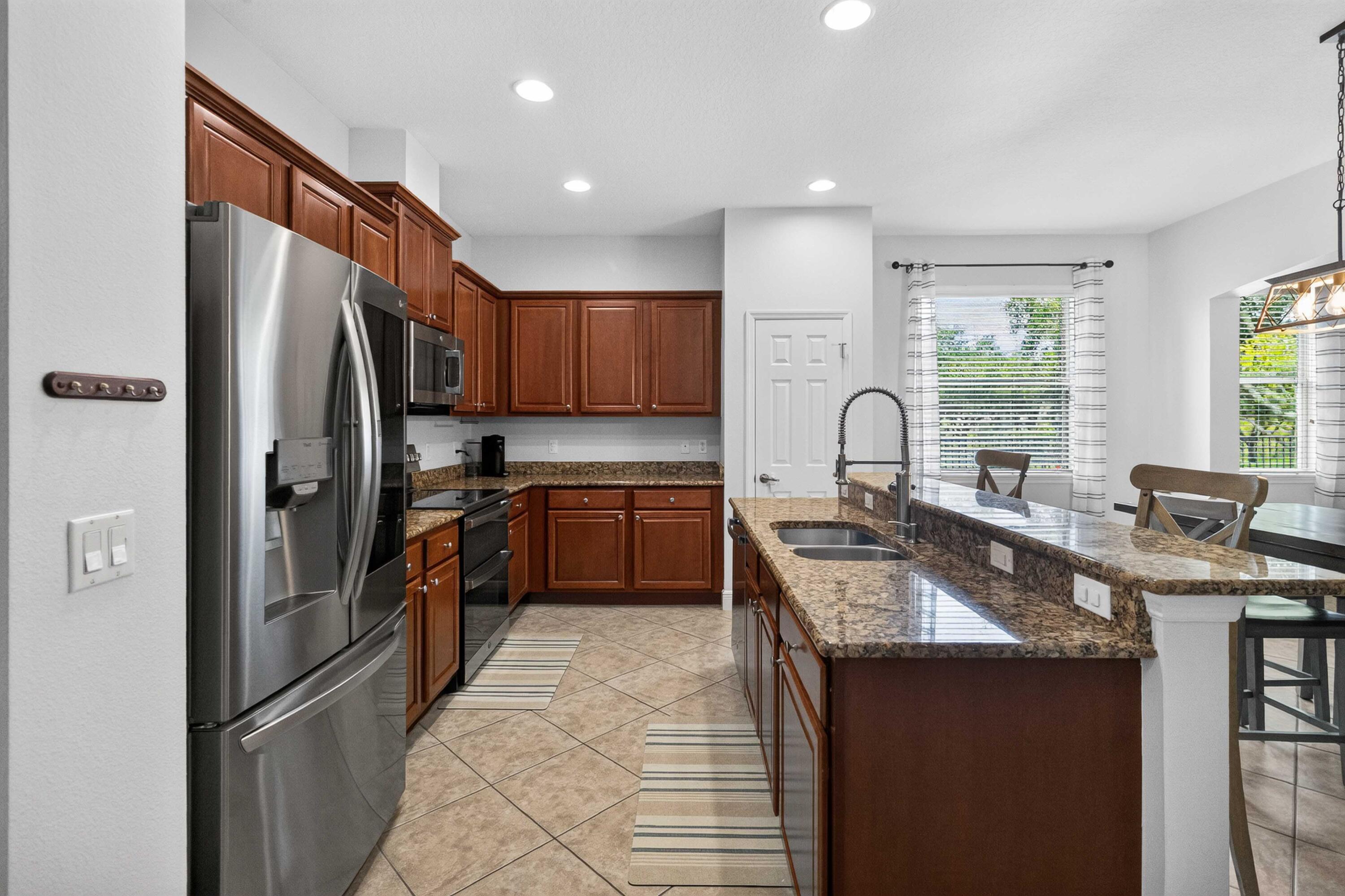 2071 Rafton Road Property Photo 15