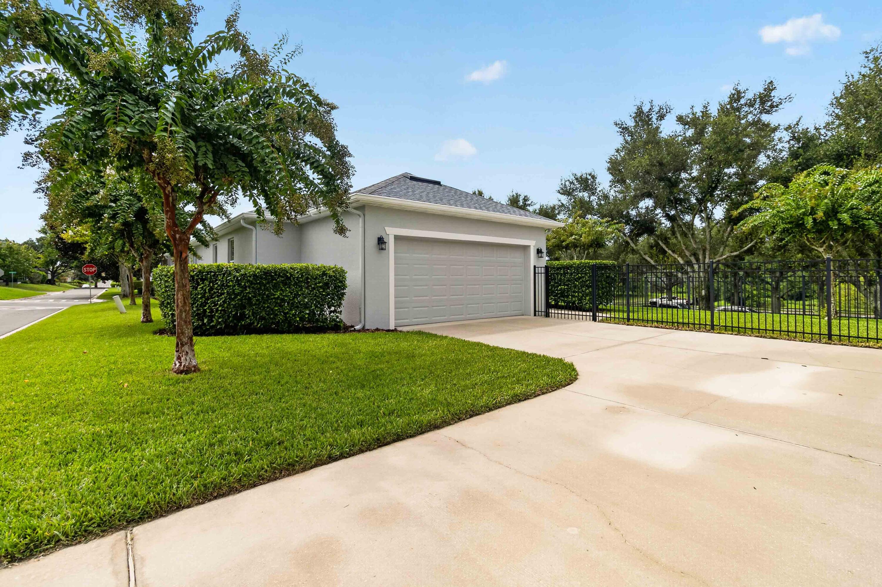 2071 Rafton Road Property Photo 42