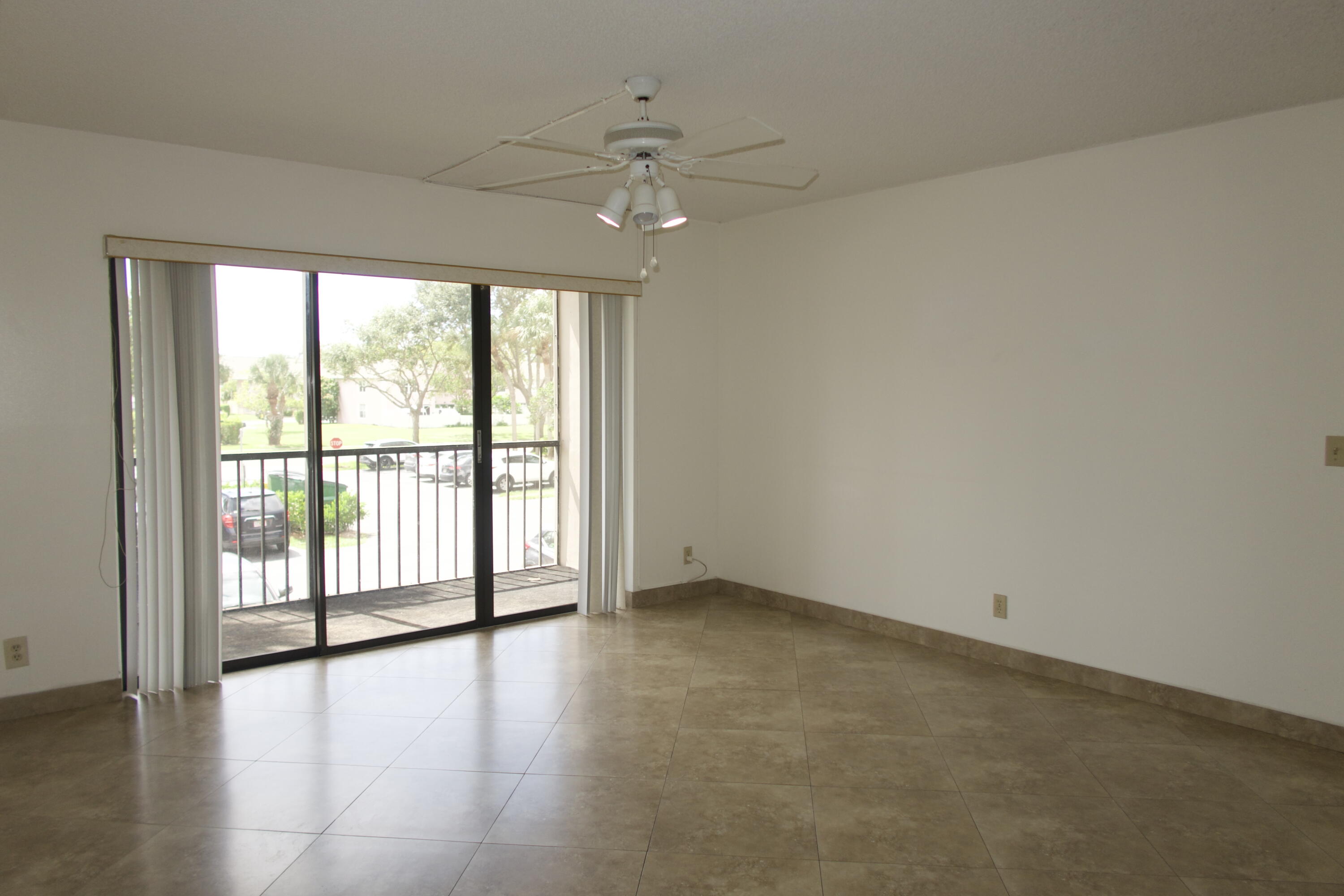 208 Foxtail Drive D2 Property Photo 6
