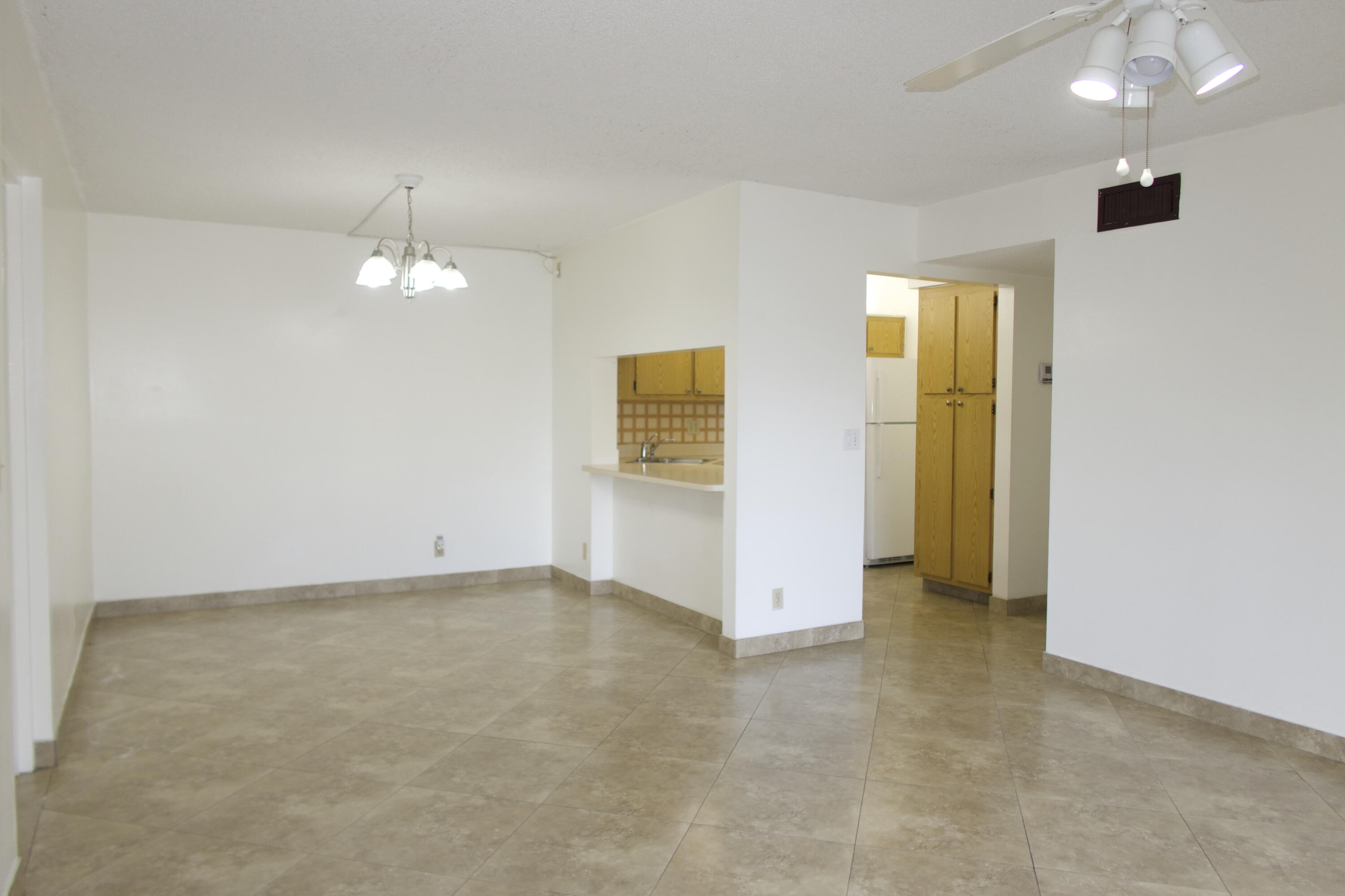 208 Foxtail Drive D2 Property Photo 11