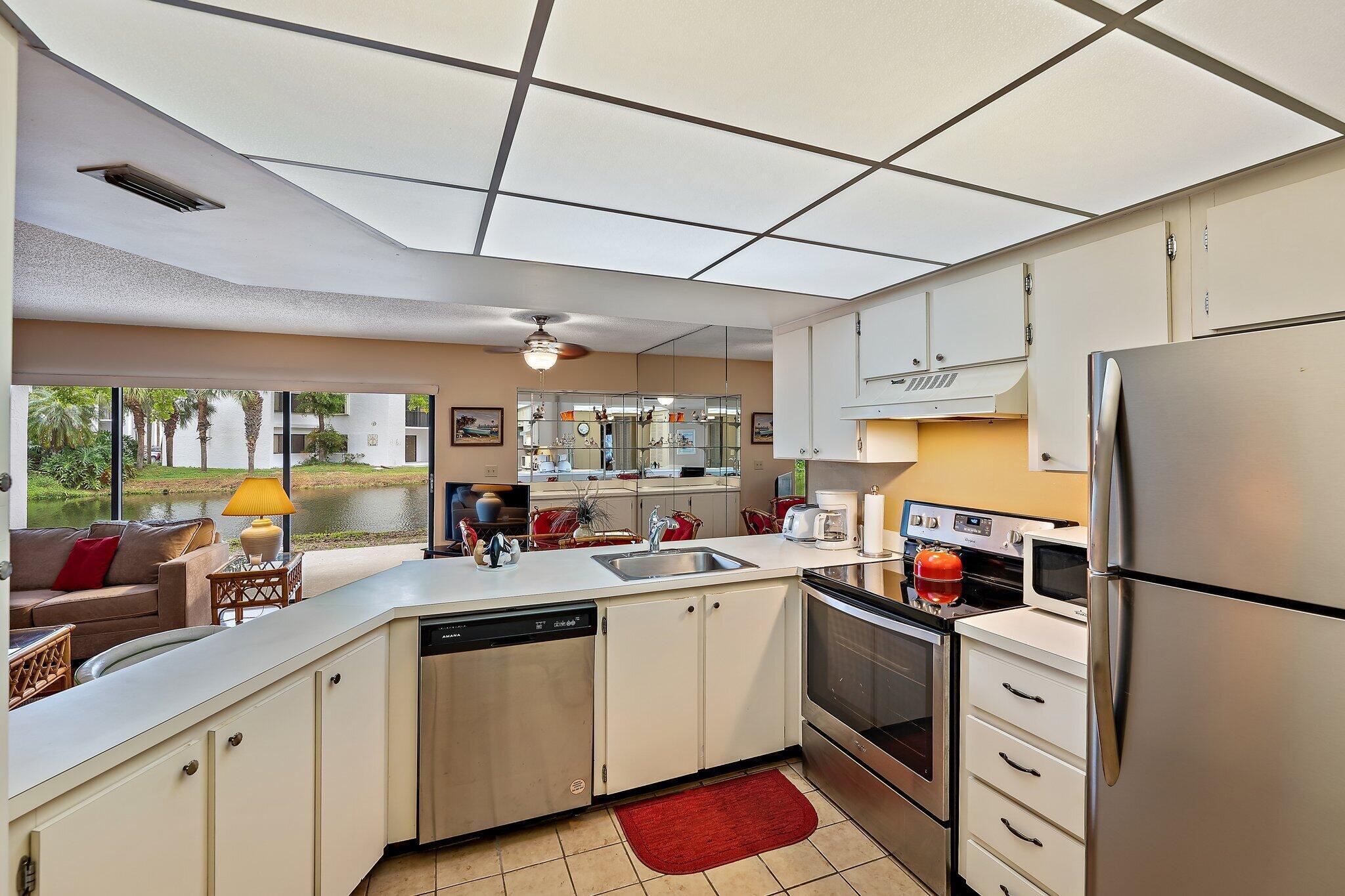 1605 S Us Highway 1 B104 Property Photo 11