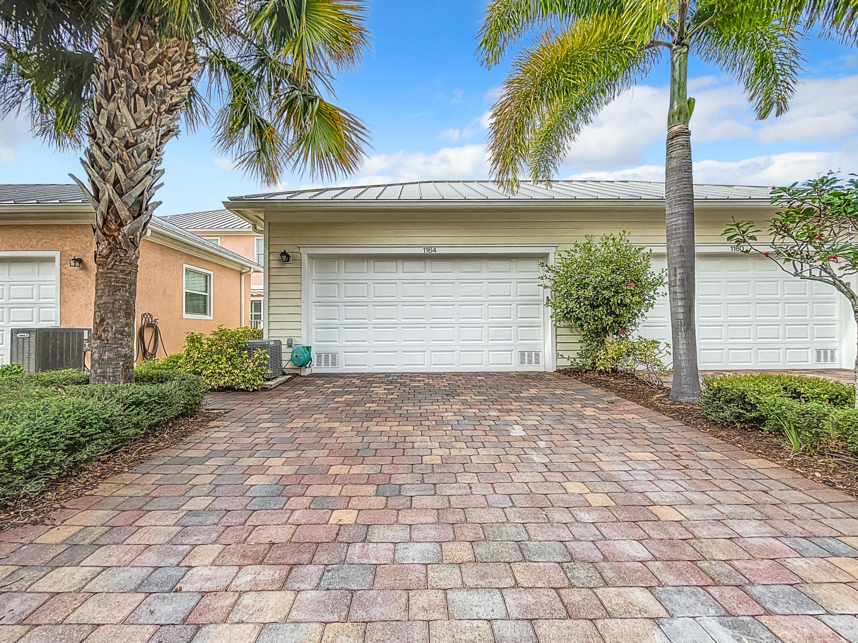 1164 Islamorada Drive Property Photo 11