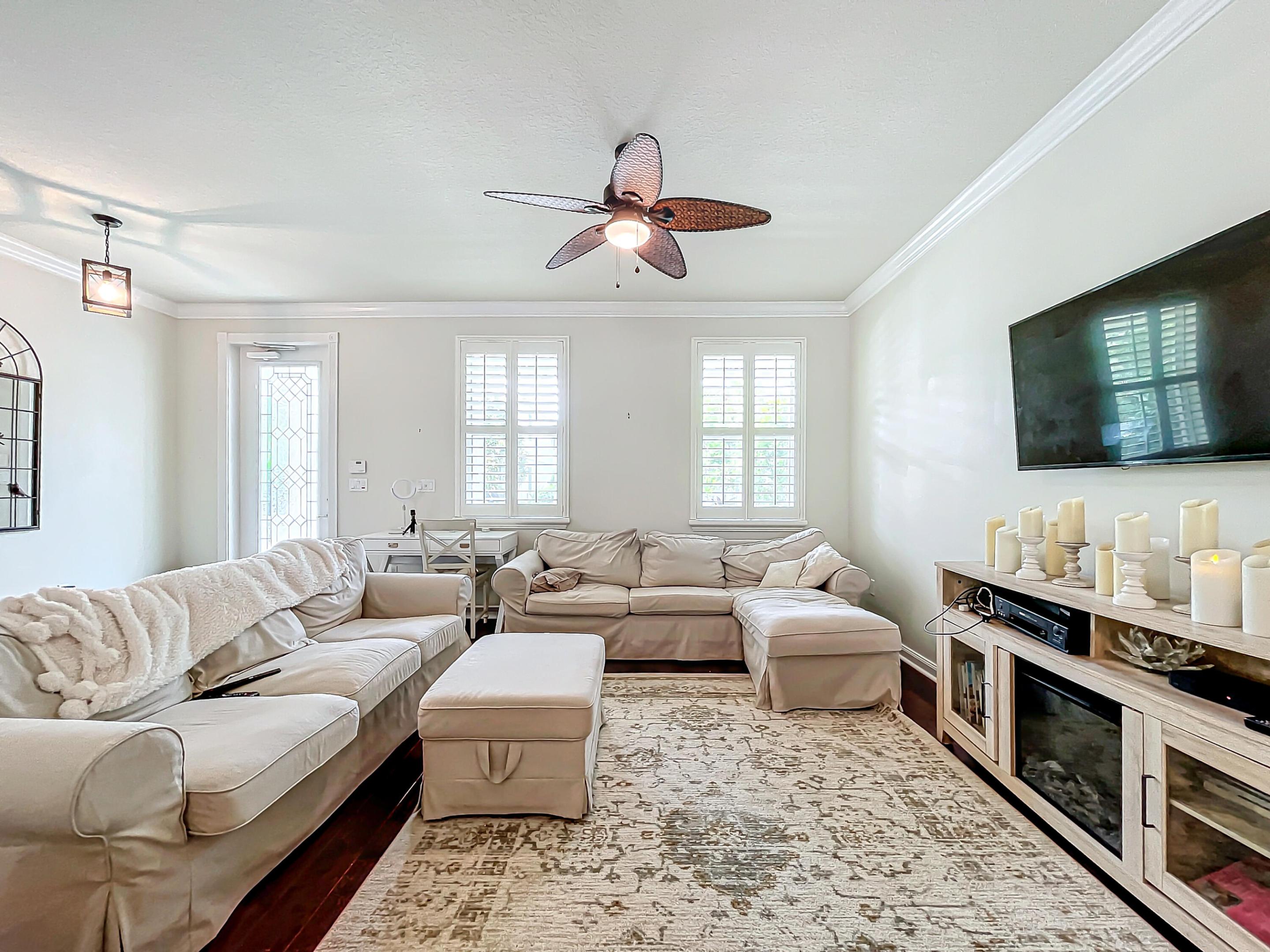 1164 Islamorada Drive Property Photo 12