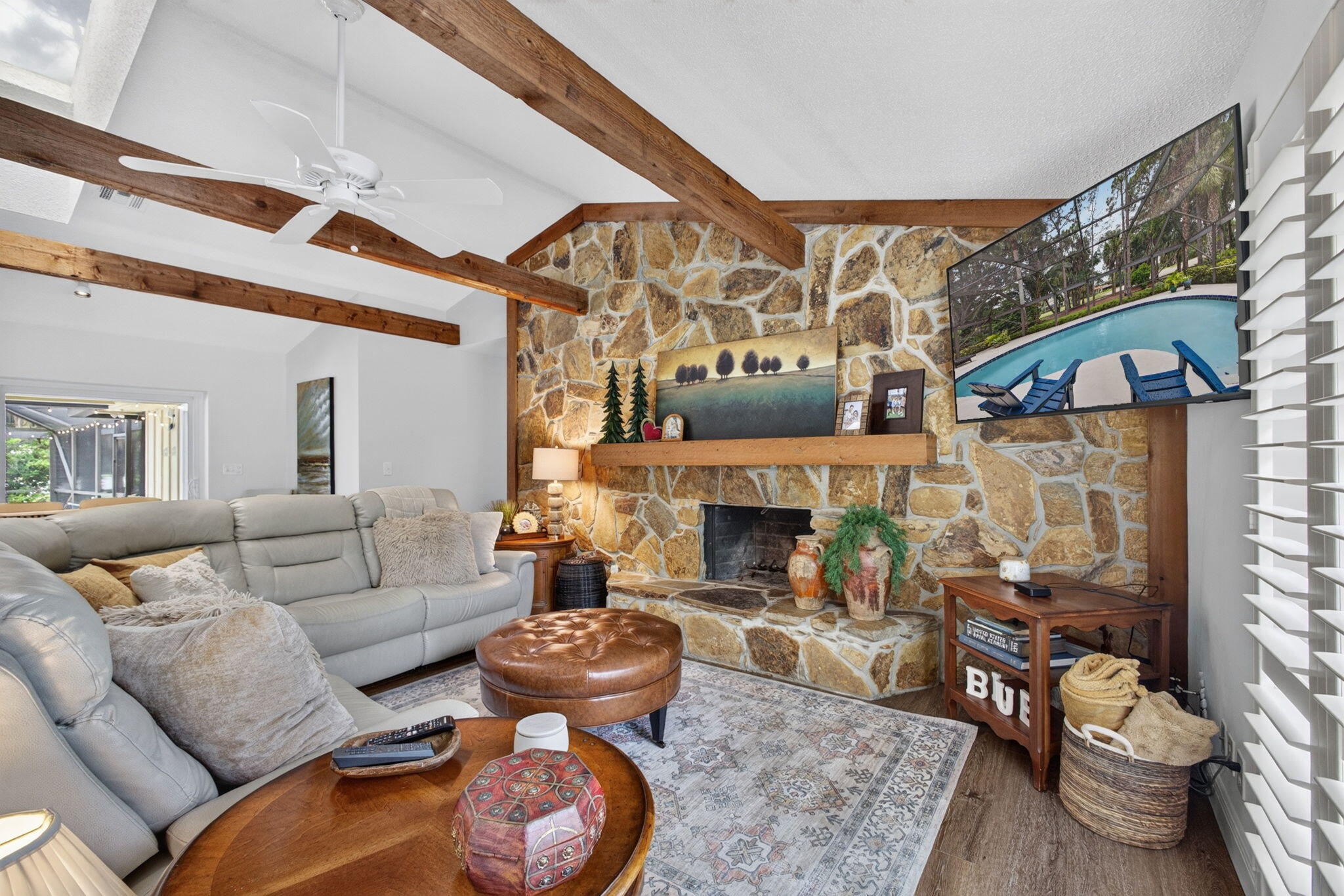 26 Cambria Road W Property Photo 9