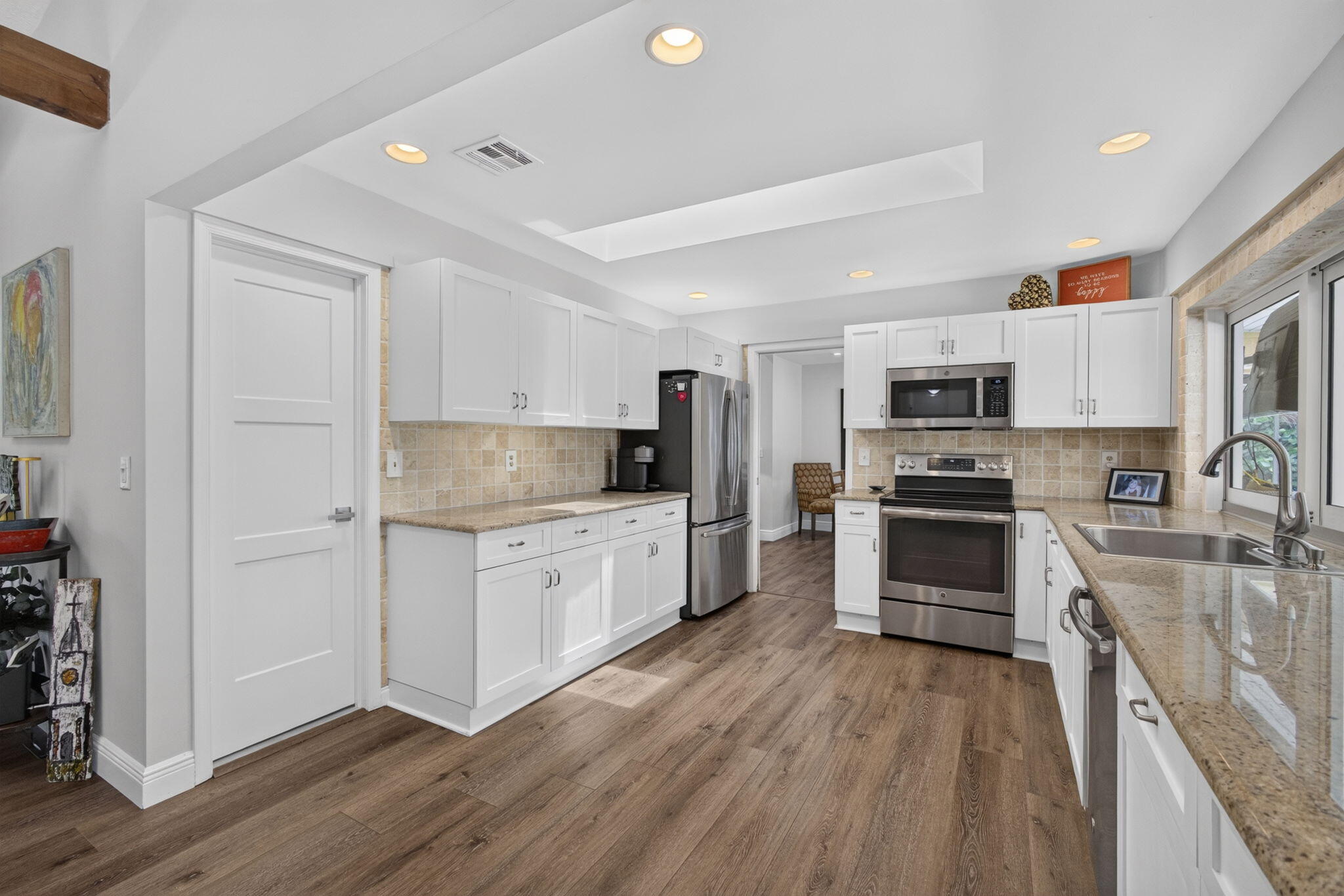 26 Cambria Road W Property Photo 16
