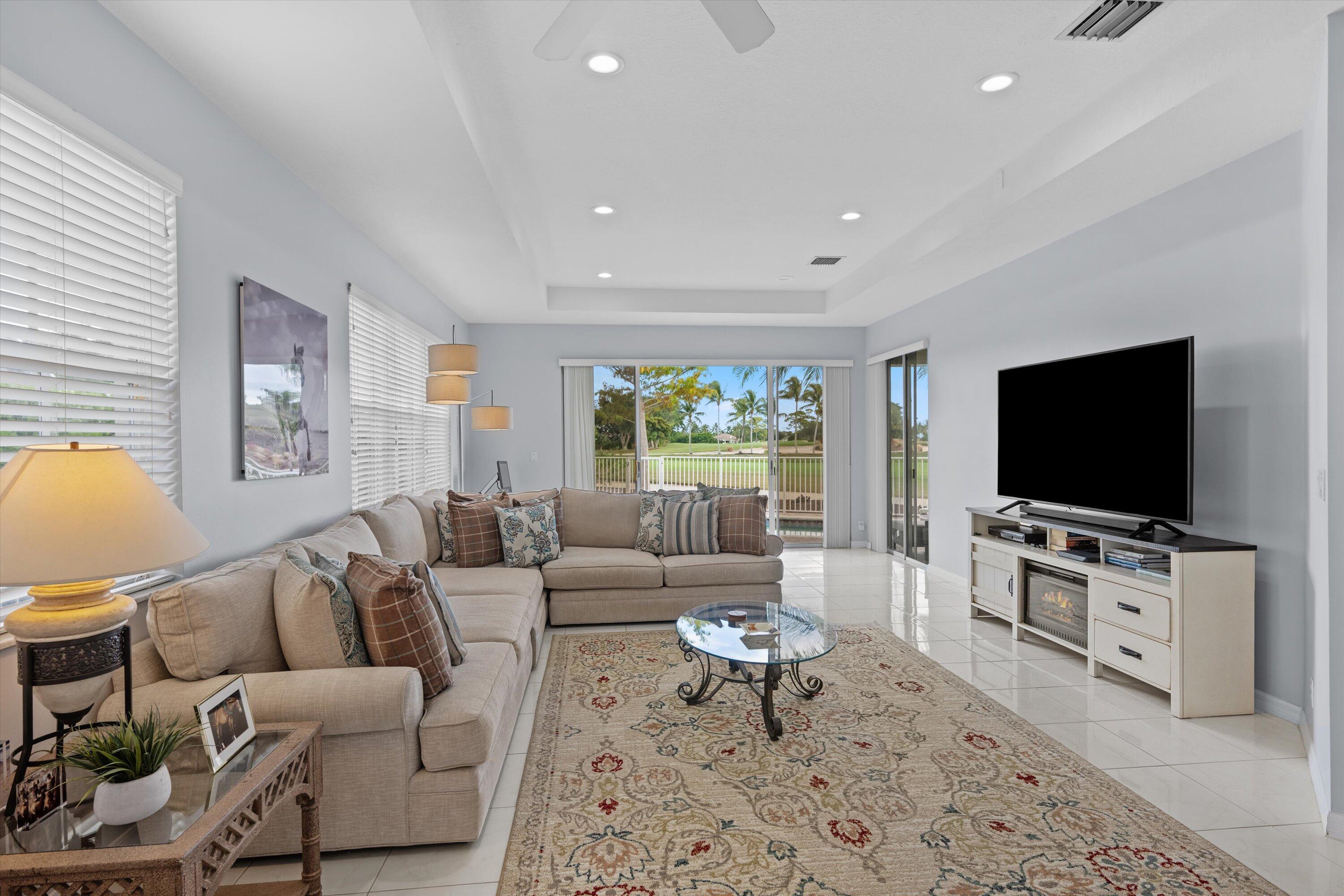 2104 Country Golf Drive Property Photo 5