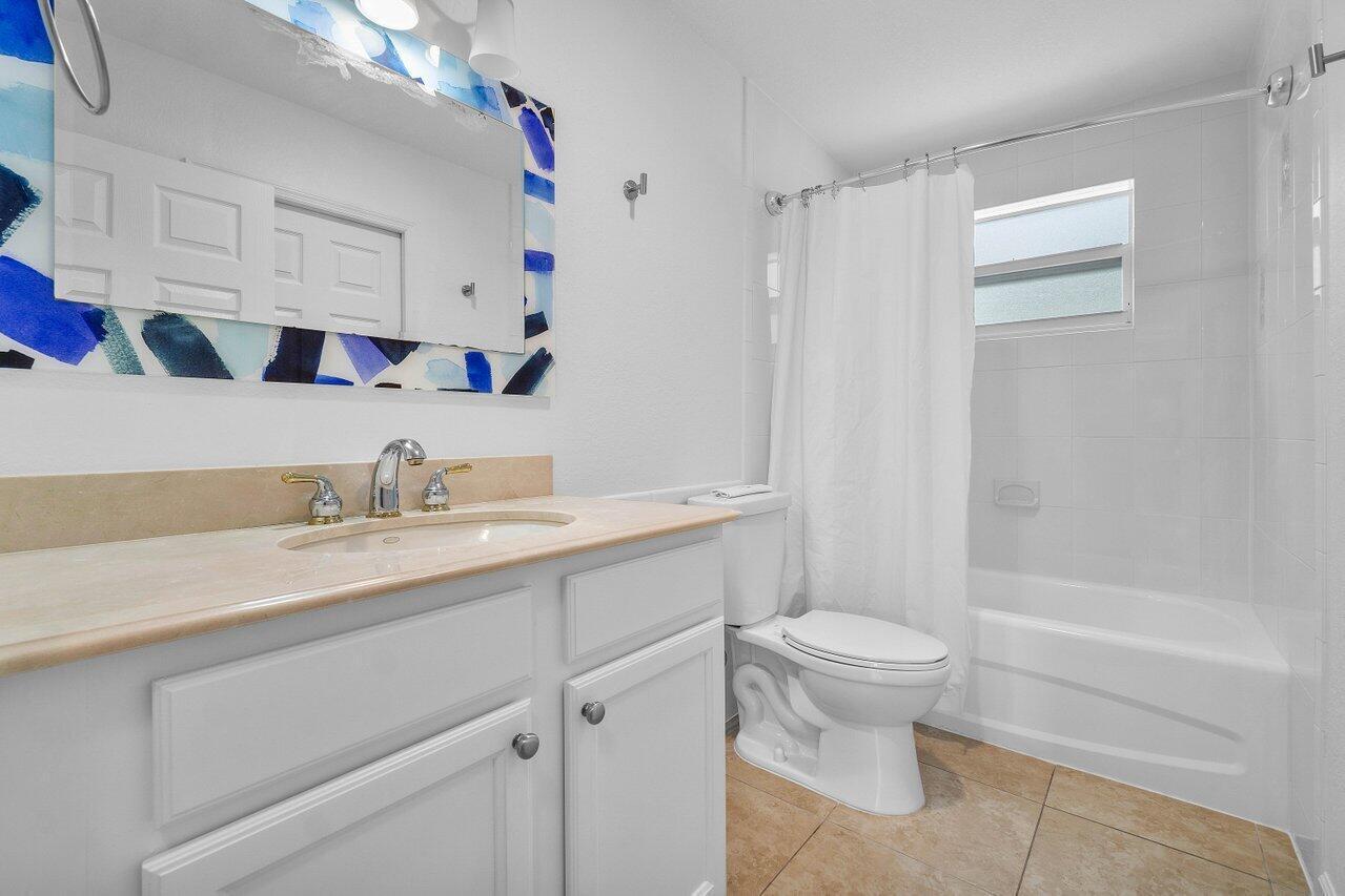 125 Gregory Place Property Photo 10