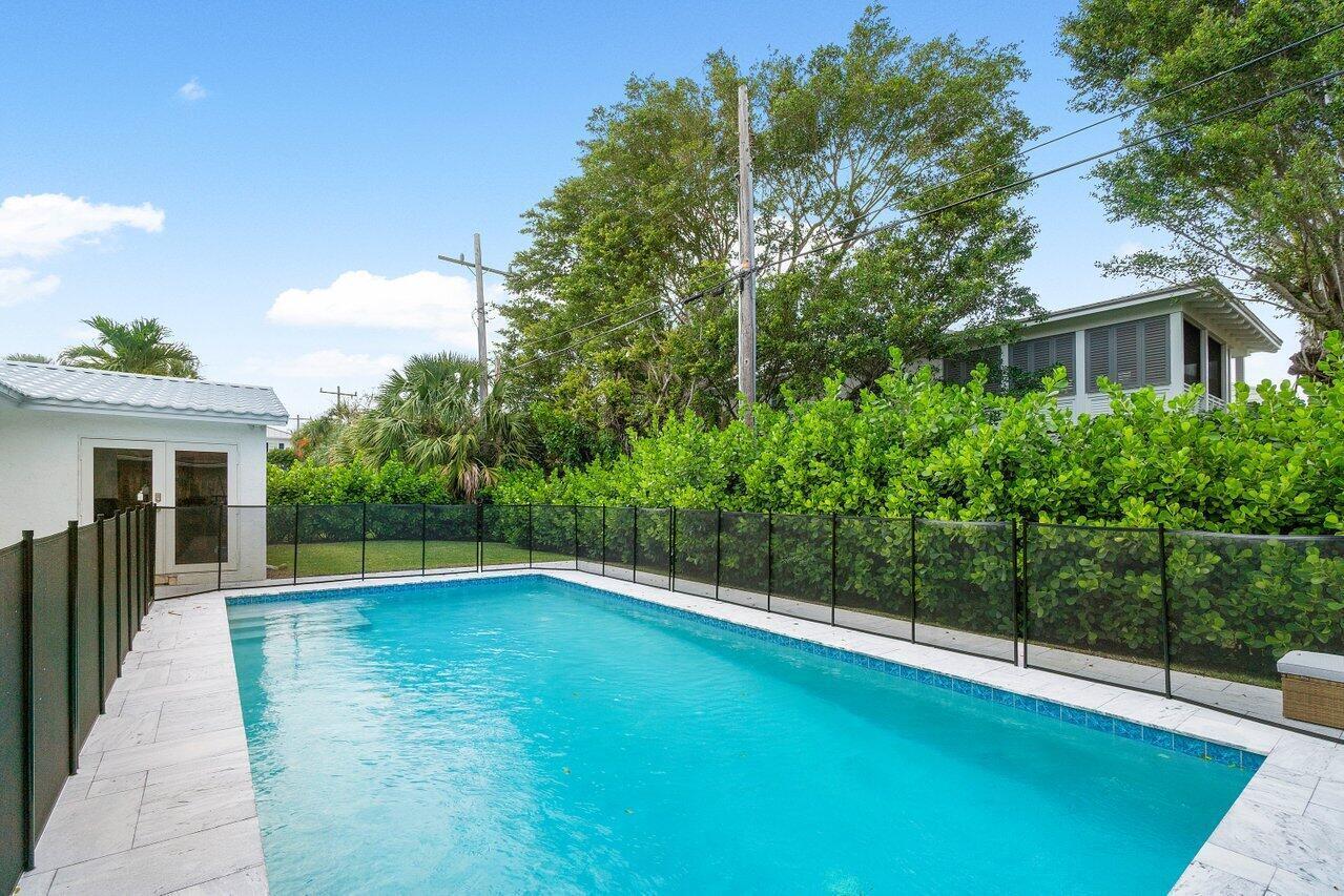 125 Gregory Place Property Photo 14