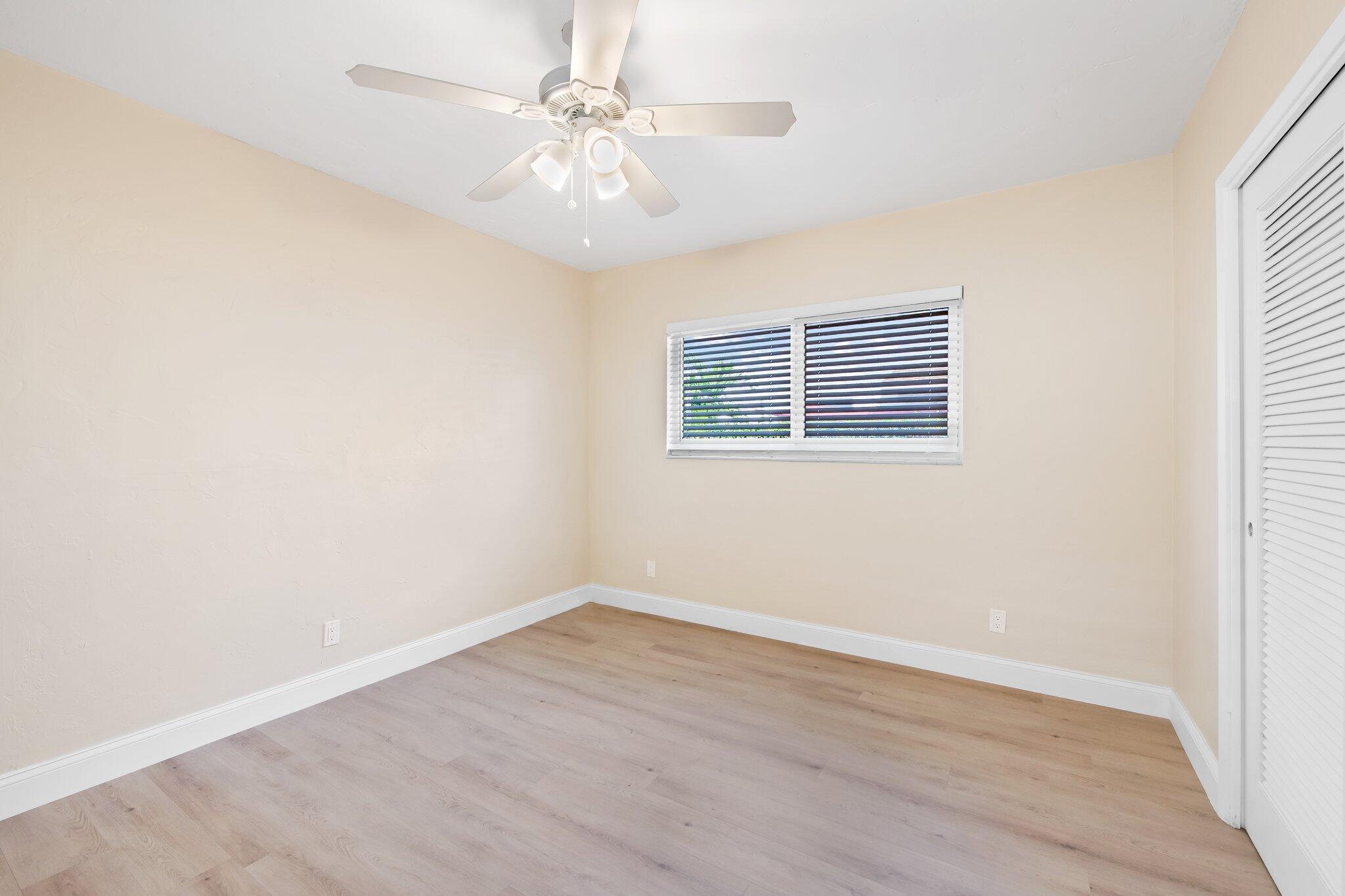 1209 Ne 18th Avenue Property Photo 13
