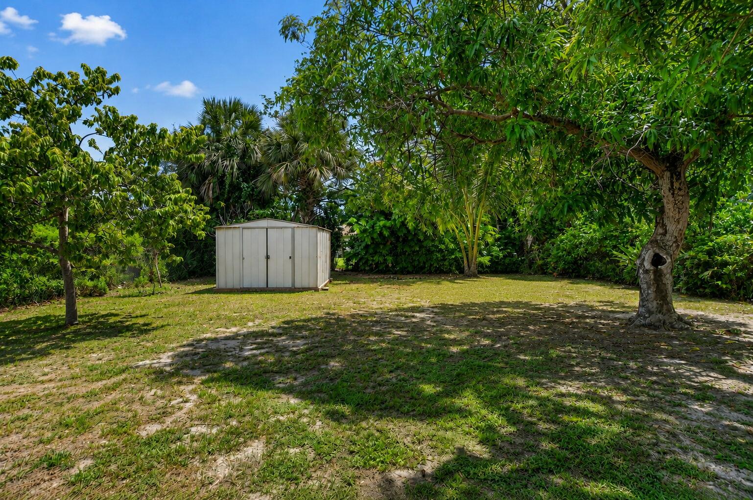816 Sw 3rd Court Property Photo 35