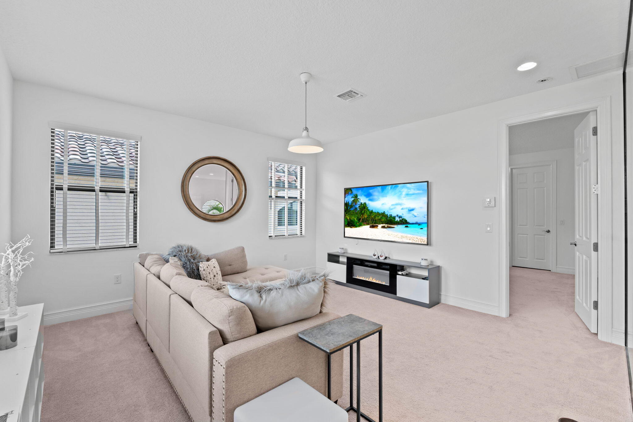 16813 Pavilion Way Property Photo 26