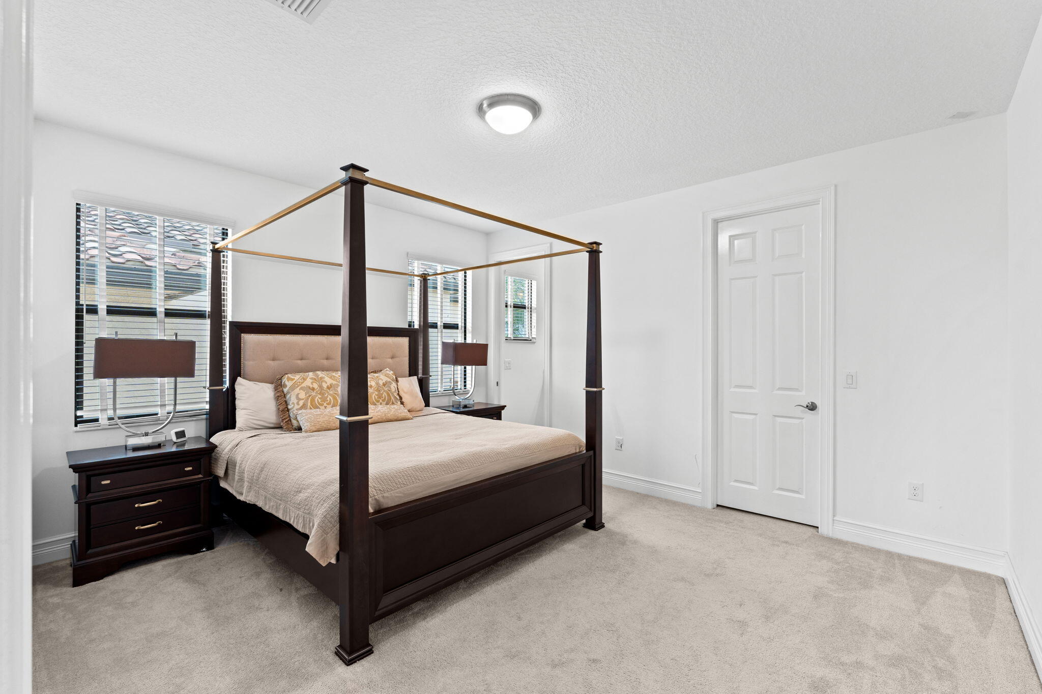 16813 Pavilion Way Property Photo 29