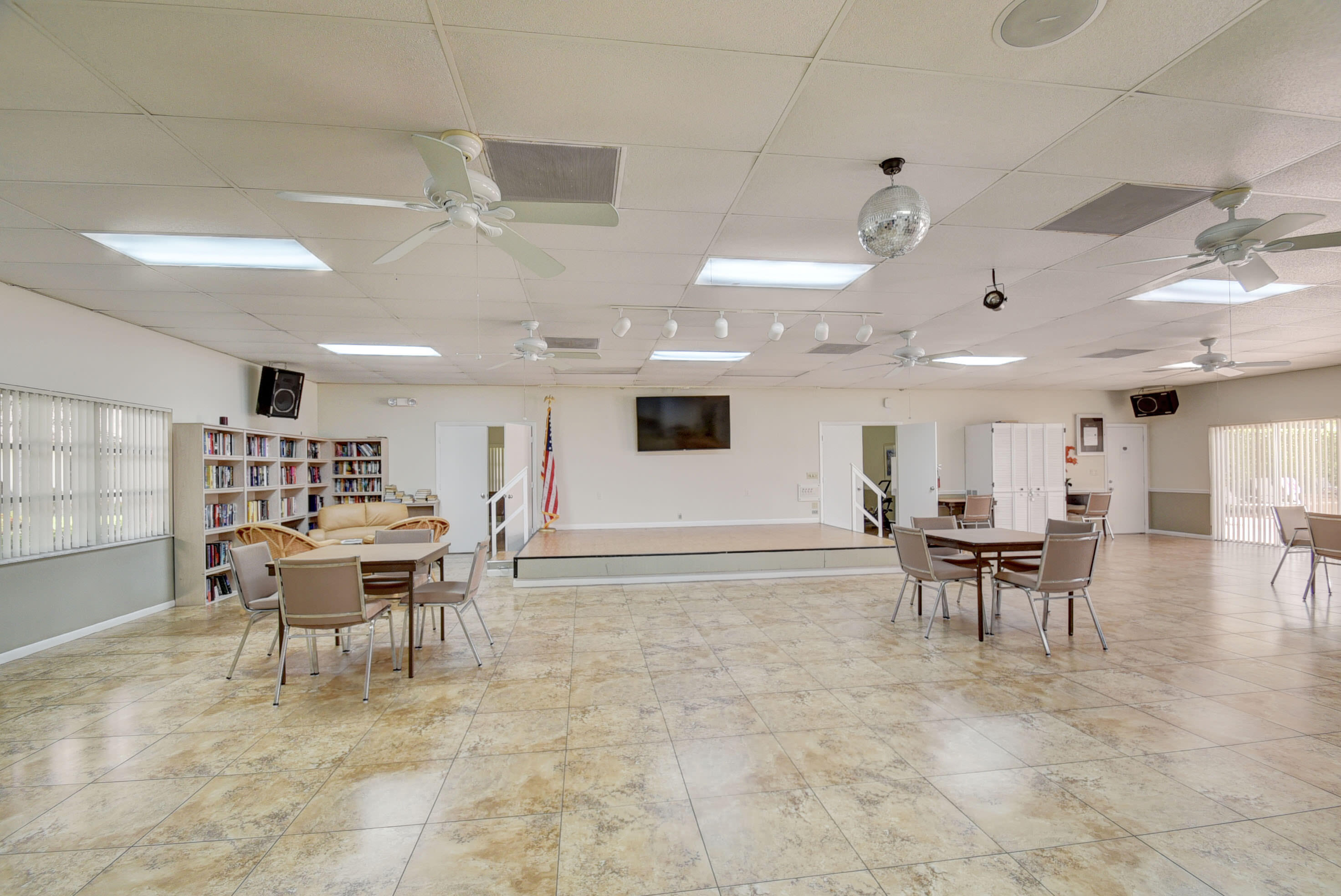 14080 Nesting Way A Property Photo 22