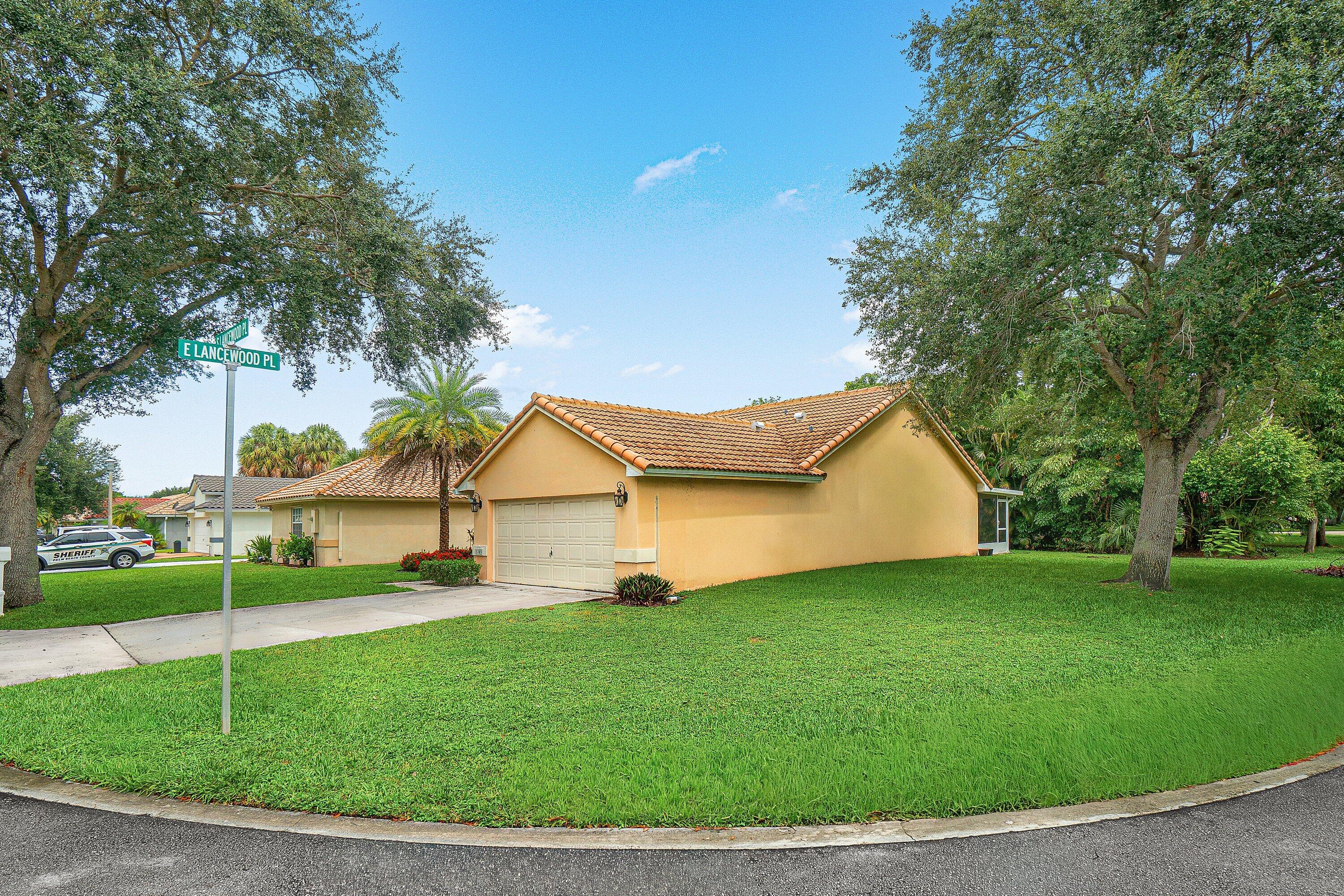 3703 S Lancewood Place Property Photo 2