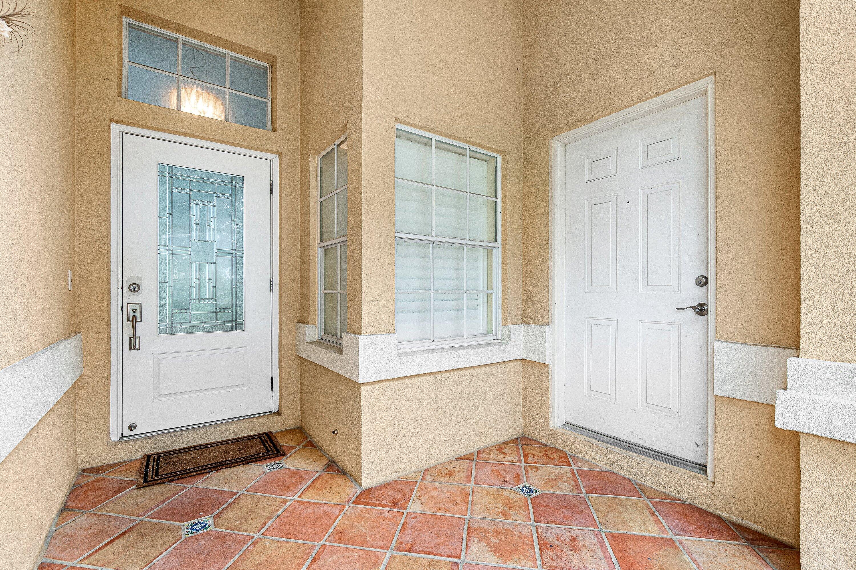 3703 S Lancewood Place Property Photo 3