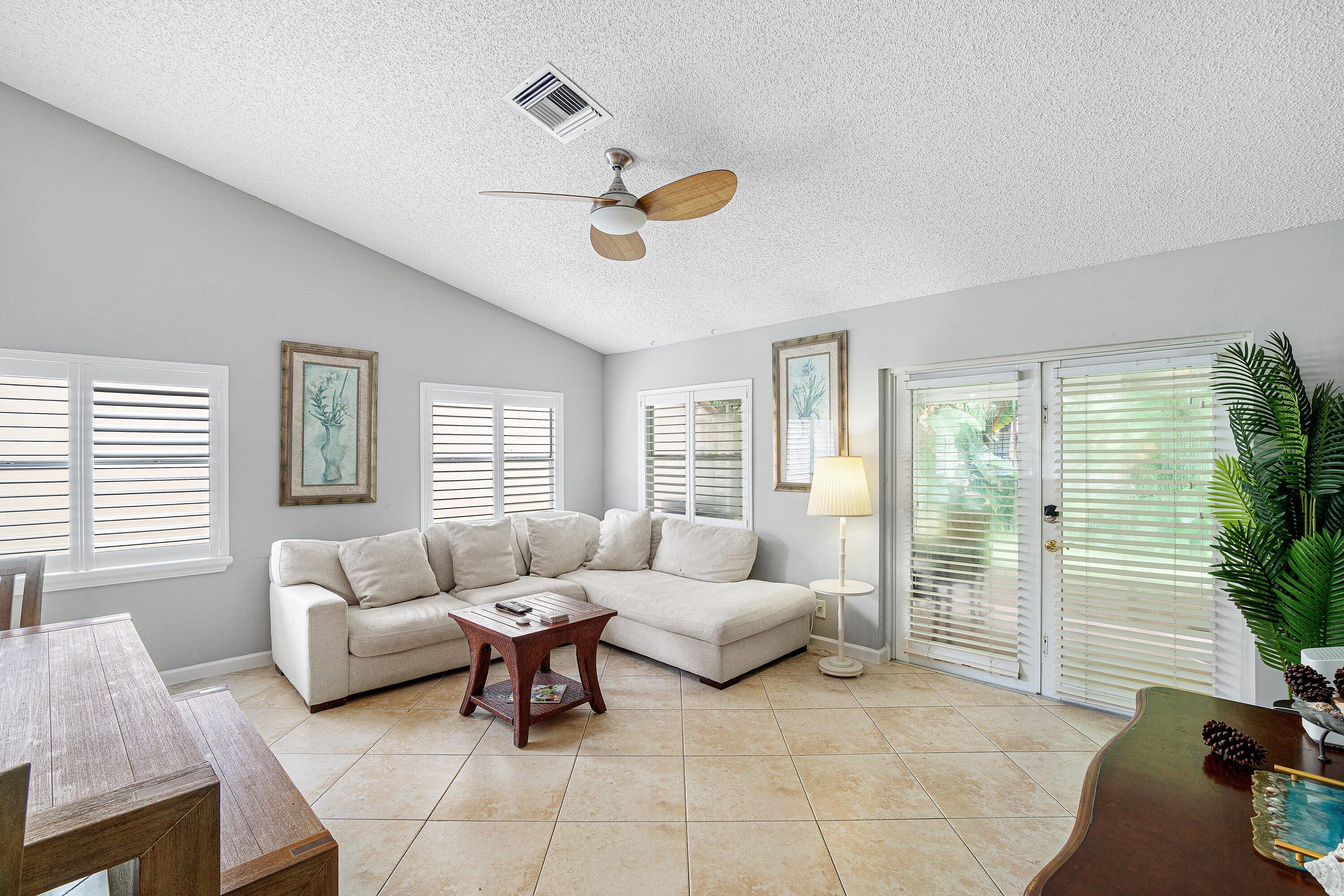 3703 S Lancewood Place Property Photo 8