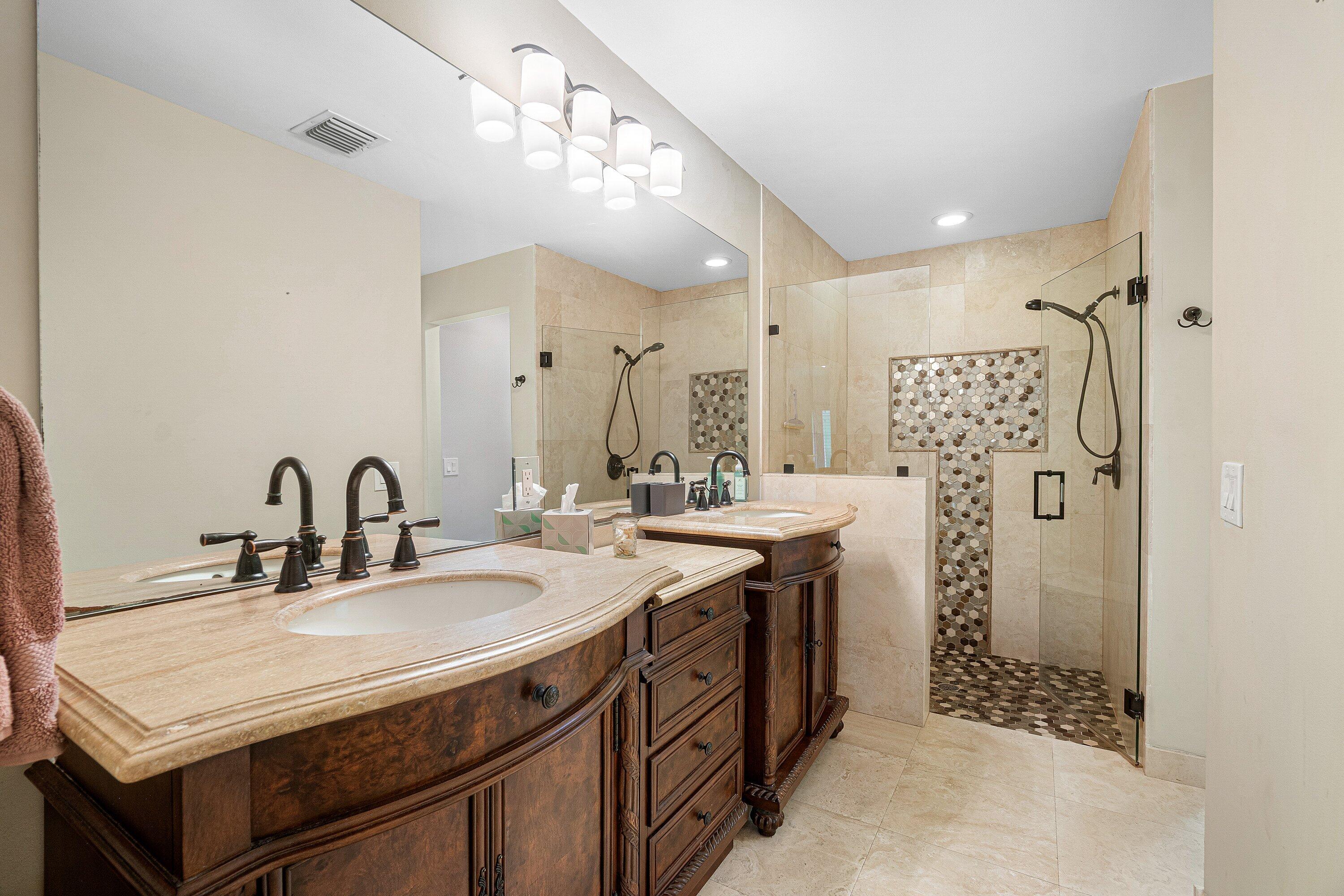 3703 S Lancewood Place Property Photo 23