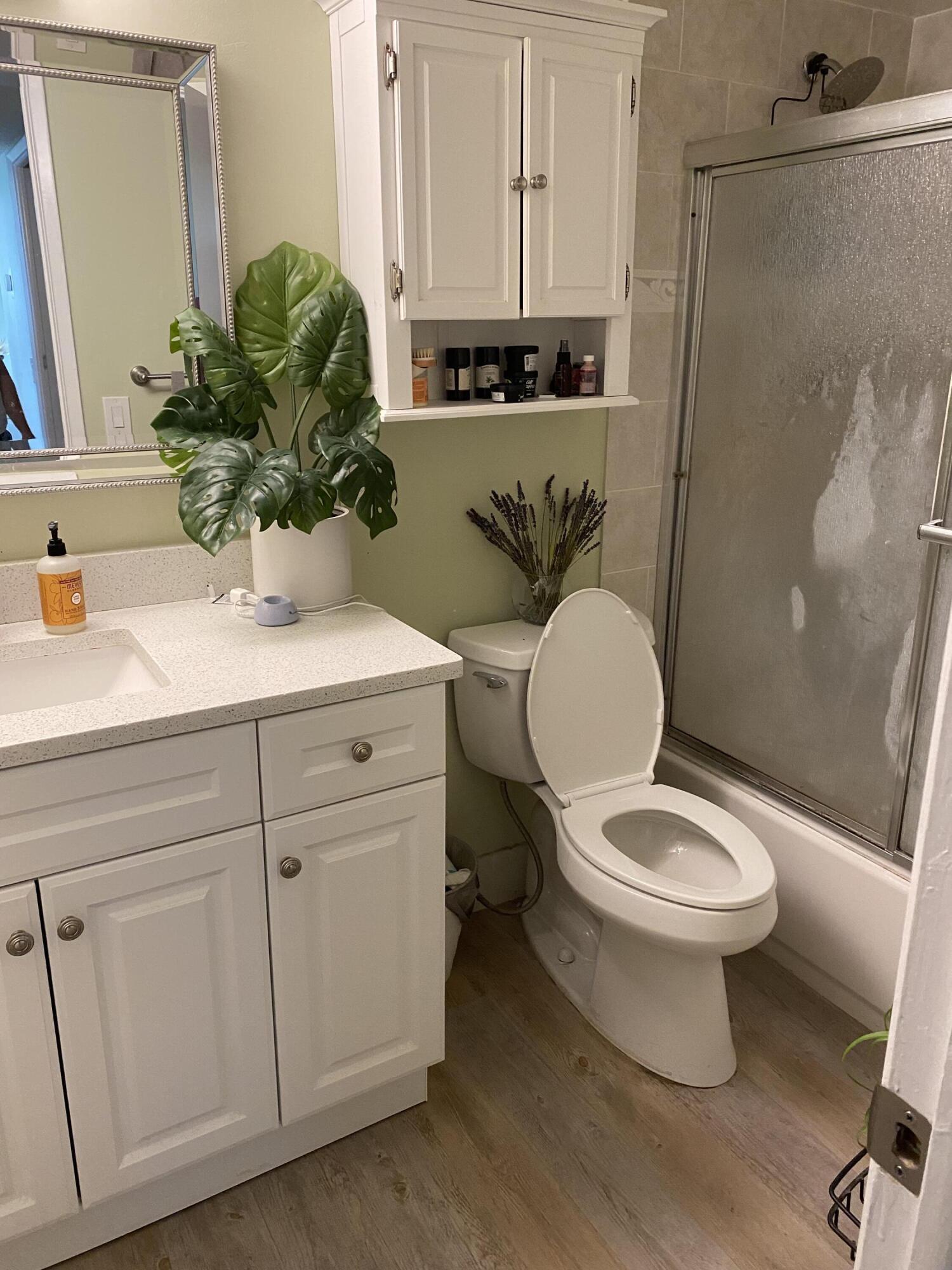 2255 Lindell Boulevard 4311 Property Photo 16