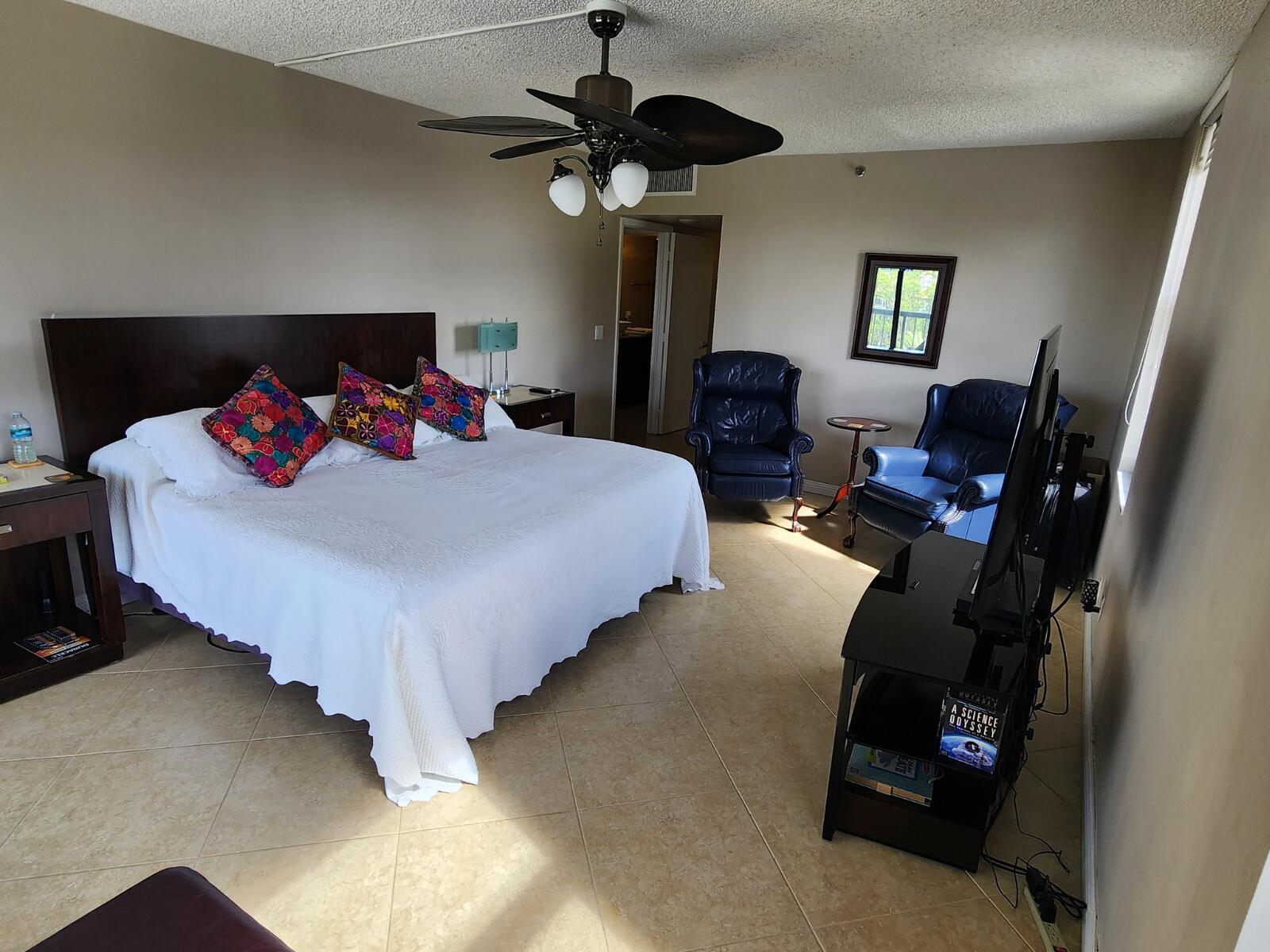 4748 S Ocean 5b Property Photo 9