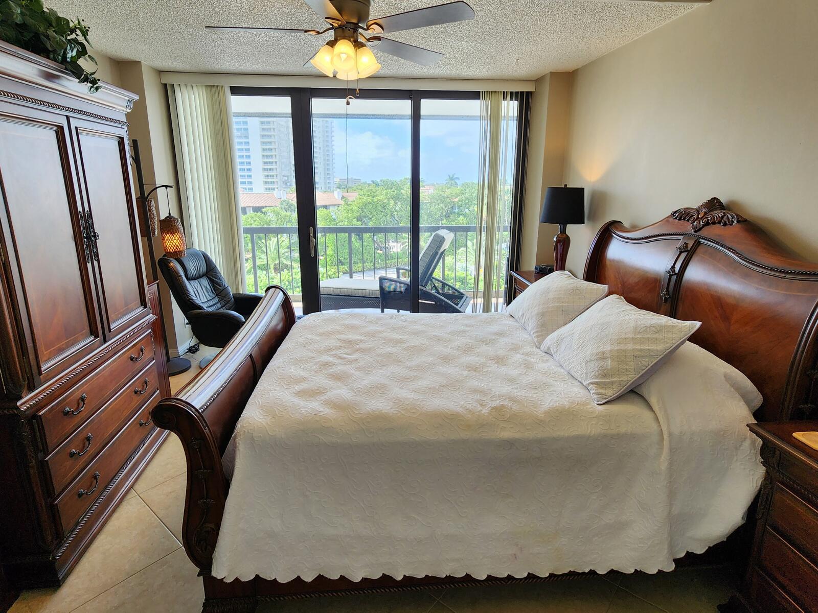 4748 S Ocean 5b Property Photo 13