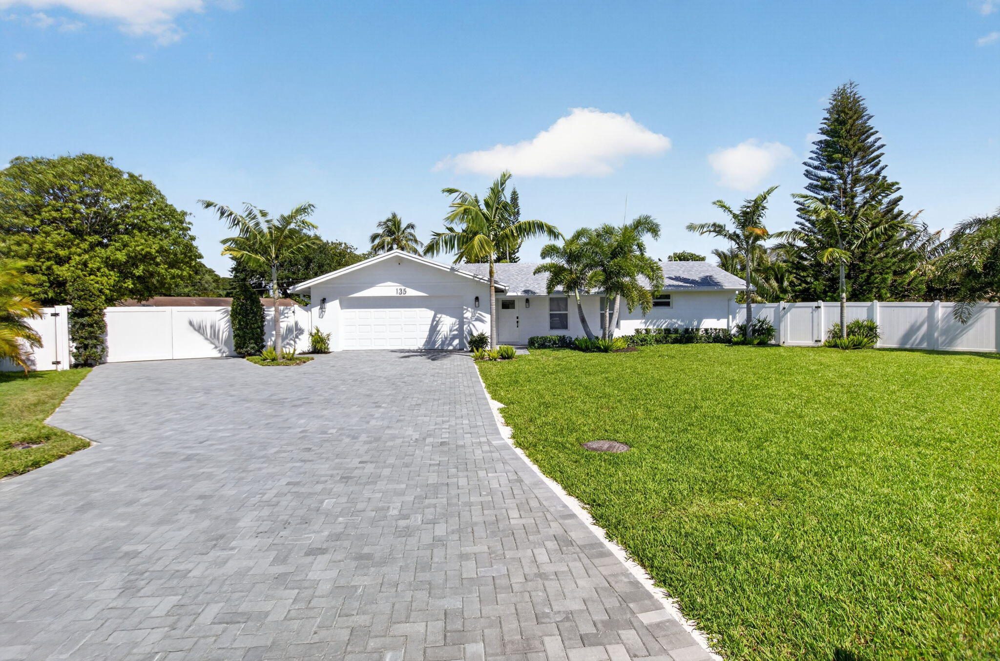 135 SE 28th Court