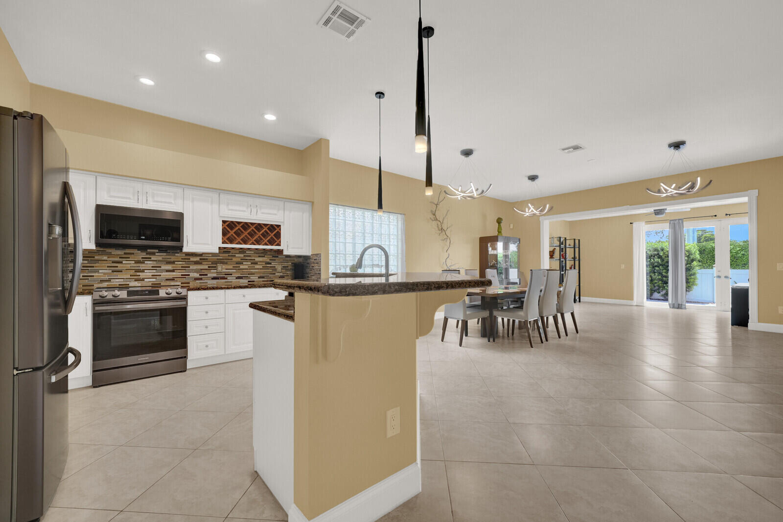 18453 Old Princeton Lane Property Photo 13