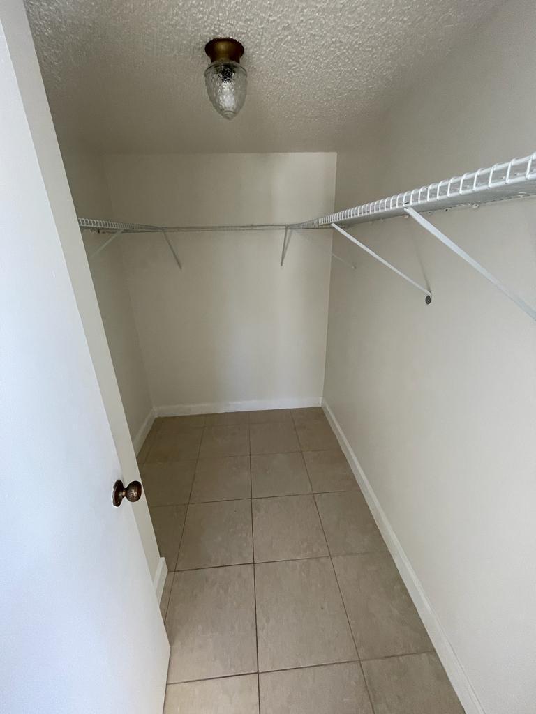 6844 Palmetto Circle S 201 Property Photo 9