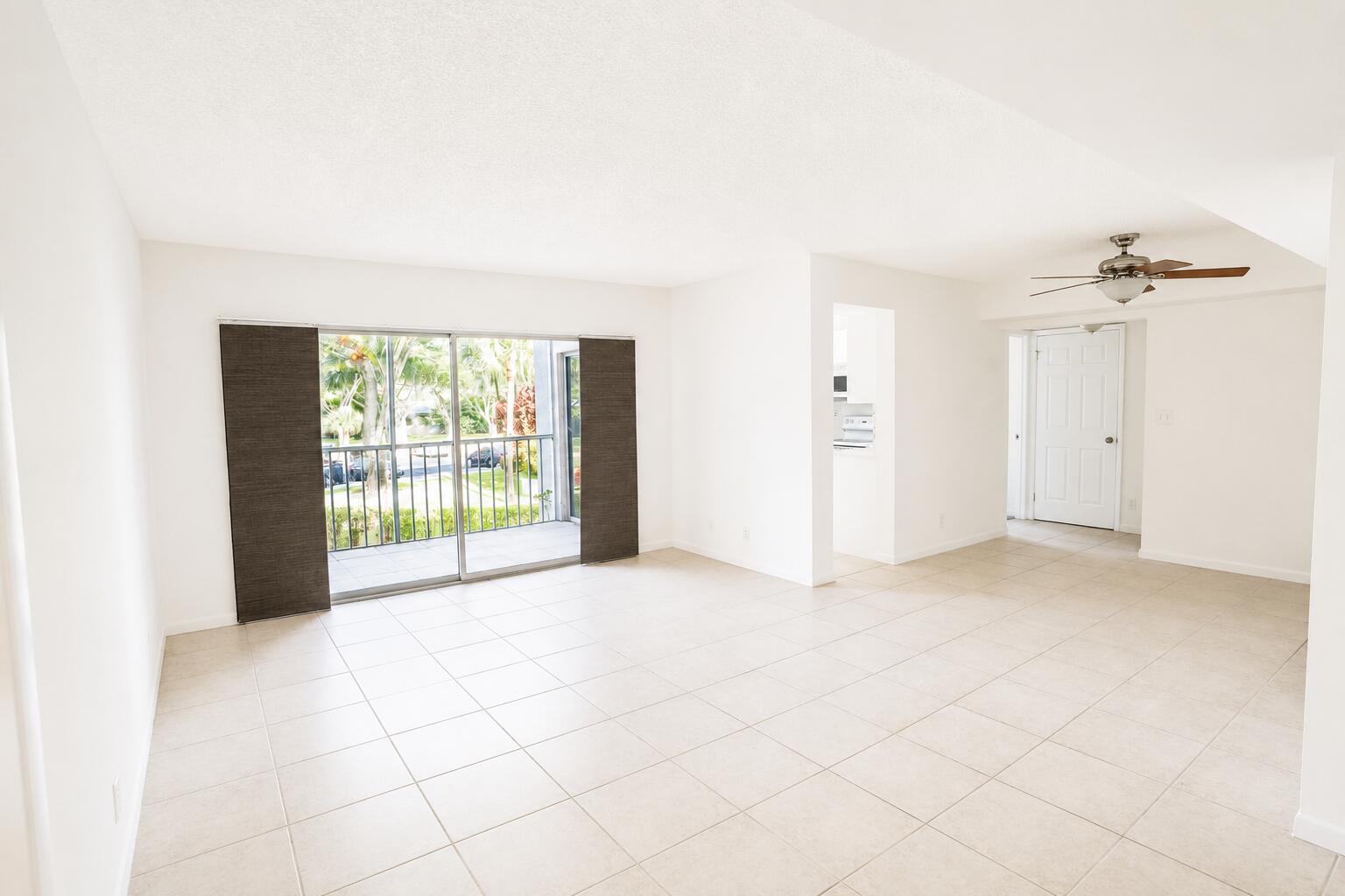 5910 Morningstar Circle #202 Property Photo 4