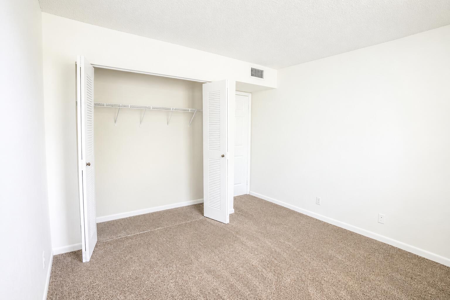 5910 Morningstar Circle #202 Property Photo 9