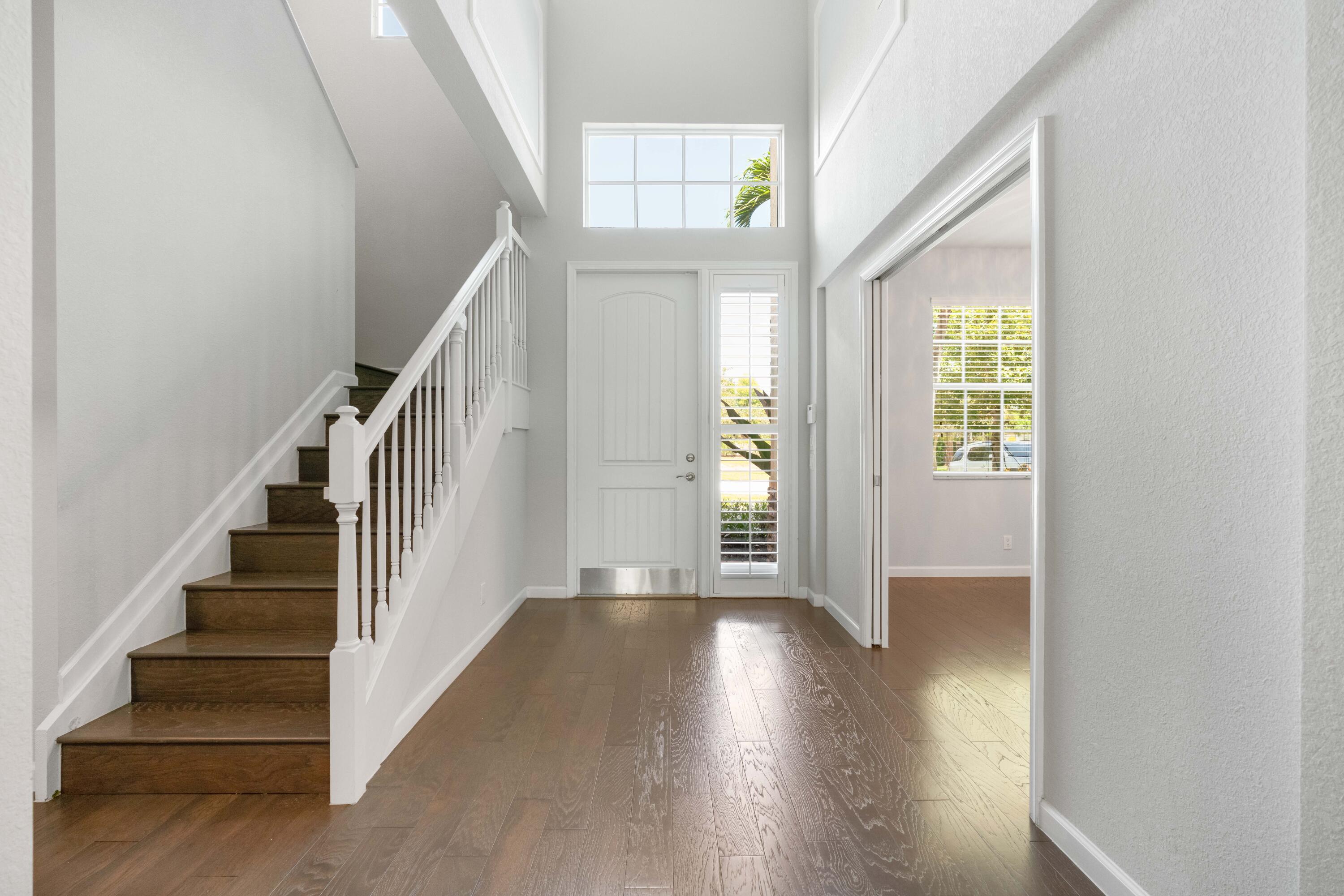 7018 Limestone Cay Road Property Photo 4