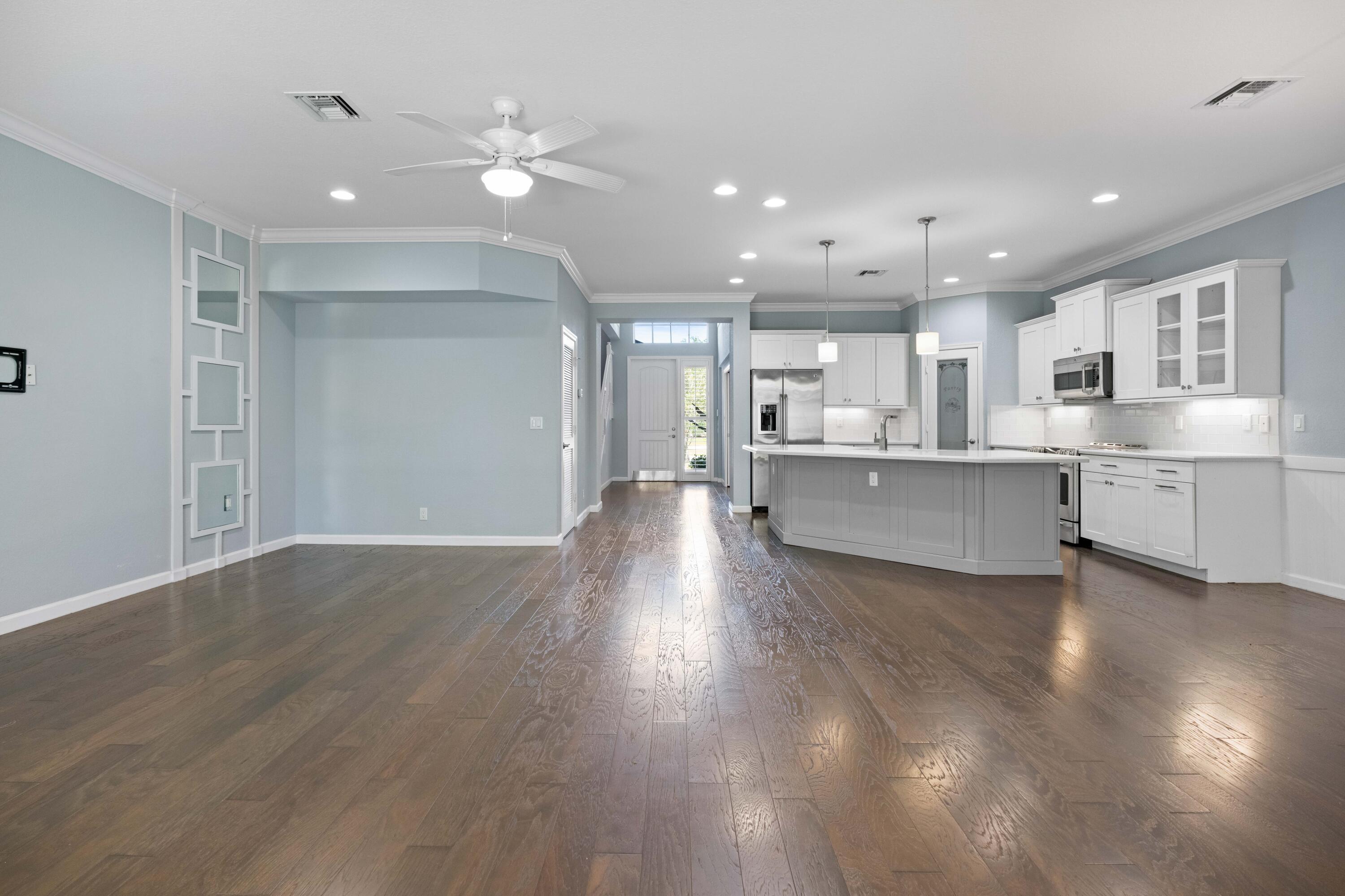 7018 Limestone Cay Road Property Photo 6