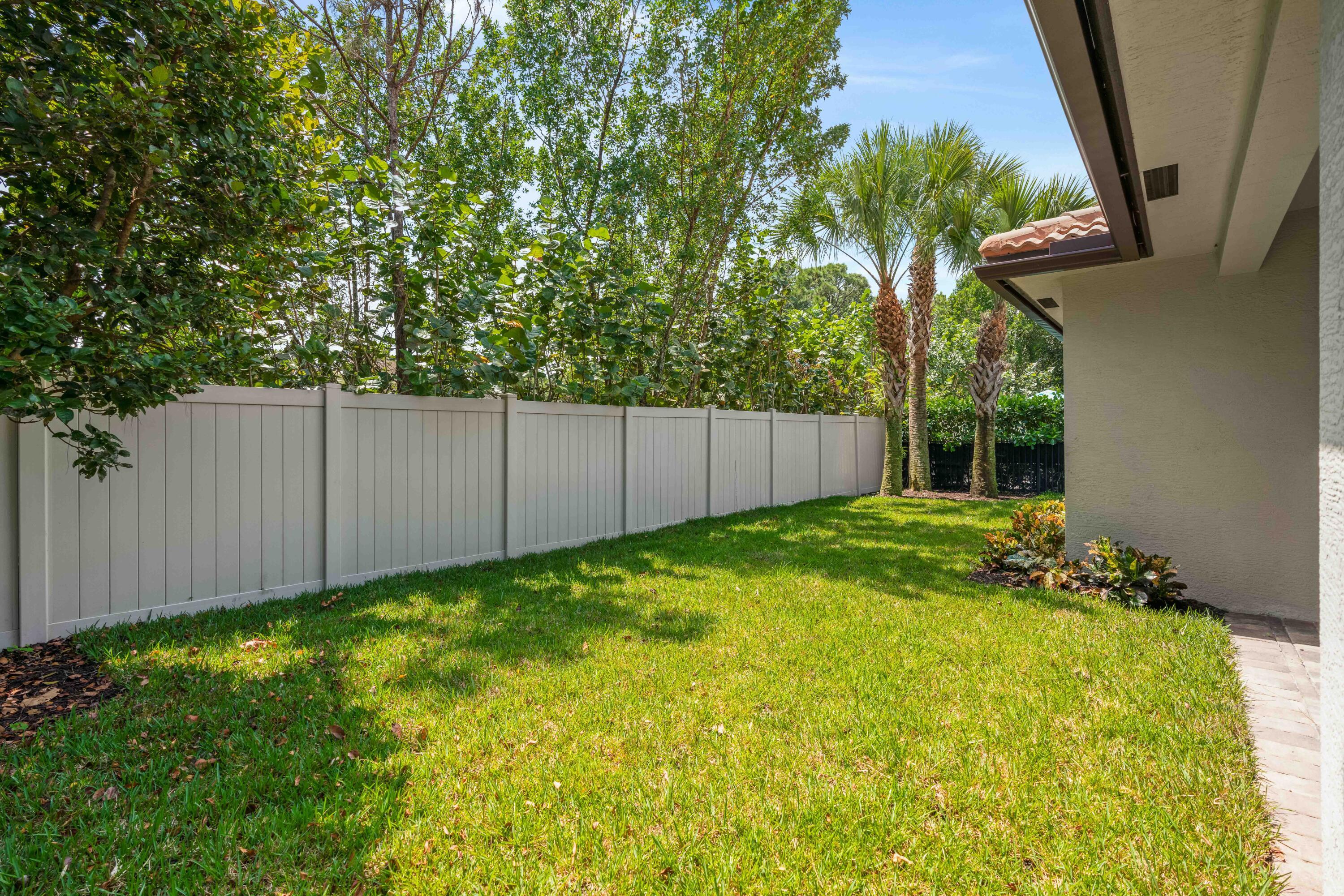 7018 Limestone Cay Road Property Photo 45