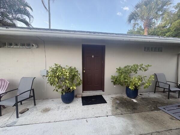 2855 Boston Court Property Photo 1