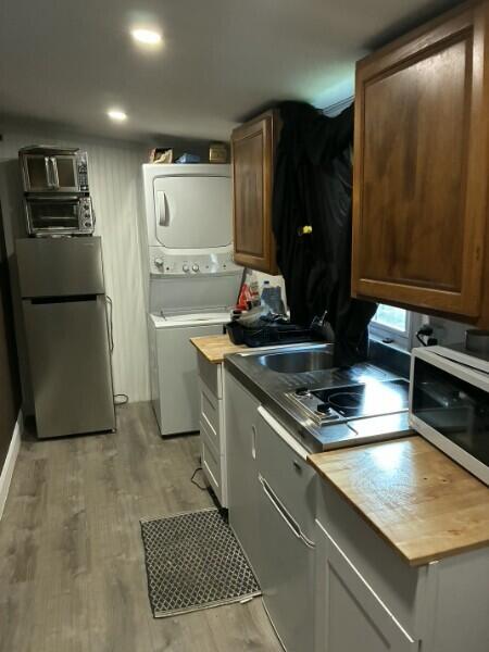 2855 Boston Court Property Photo 7