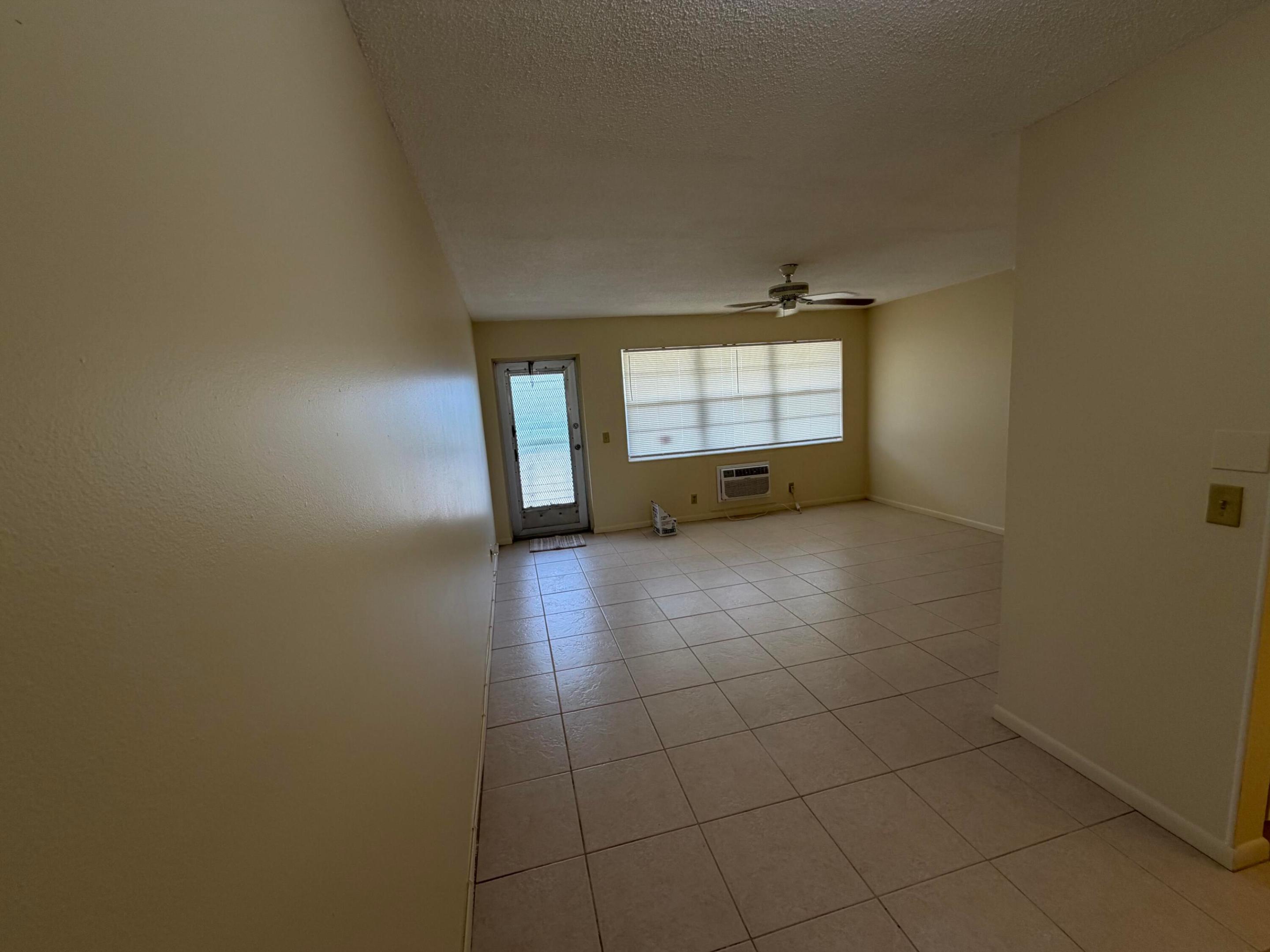 B26062523 Property Photo 11