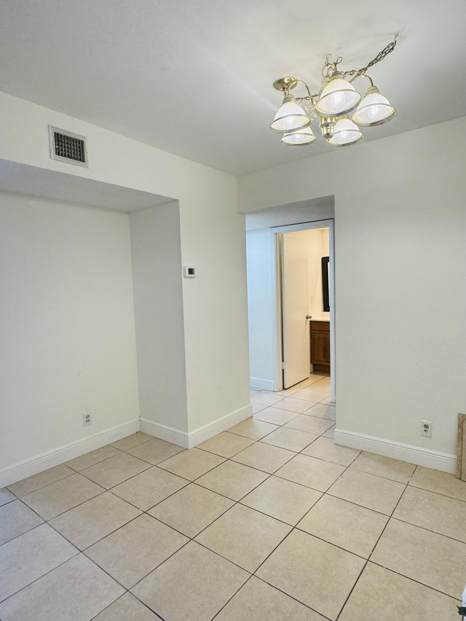 480 Nw 20th Street 3020 Property Photo 9