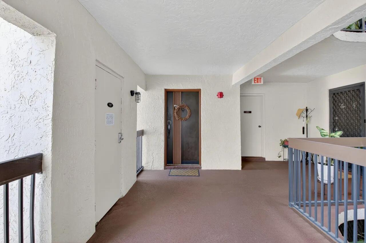 6342 Longboat Lane W 201 Property Photo 6