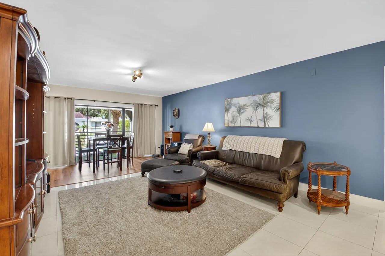 6342 Longboat Lane W 201 Property Photo 15