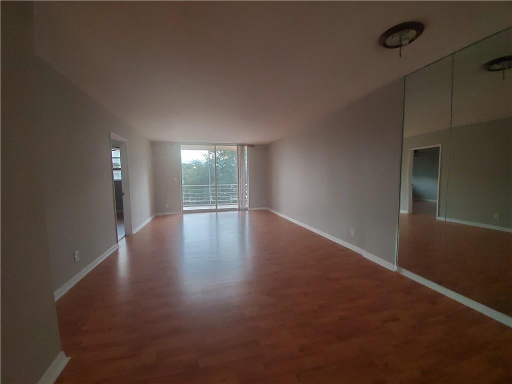 4500 N Federal Highway 356g Property Photo 2