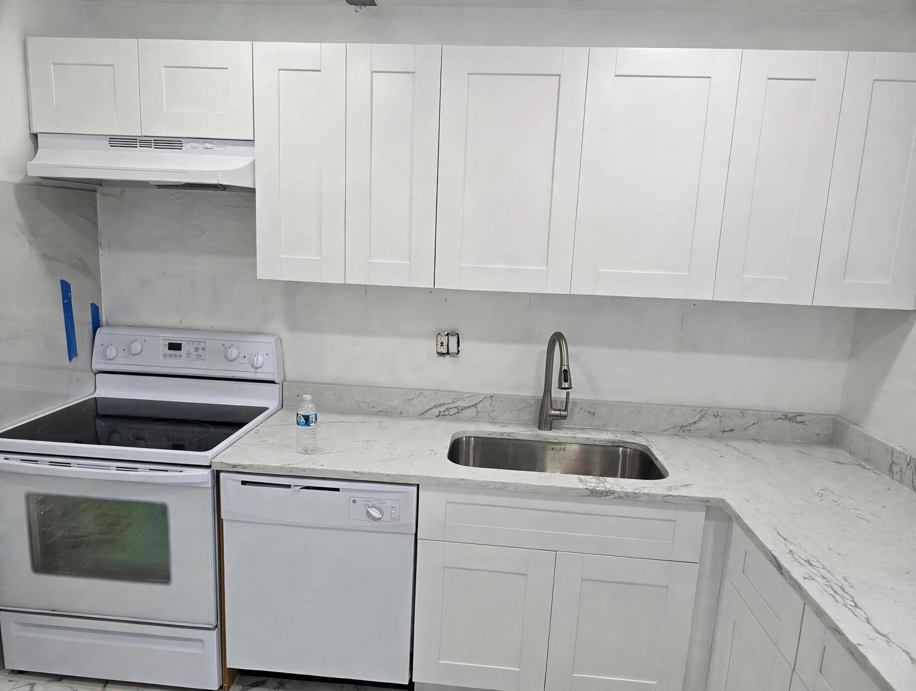 7900 Fairview Drive 206 Property Photo 2
