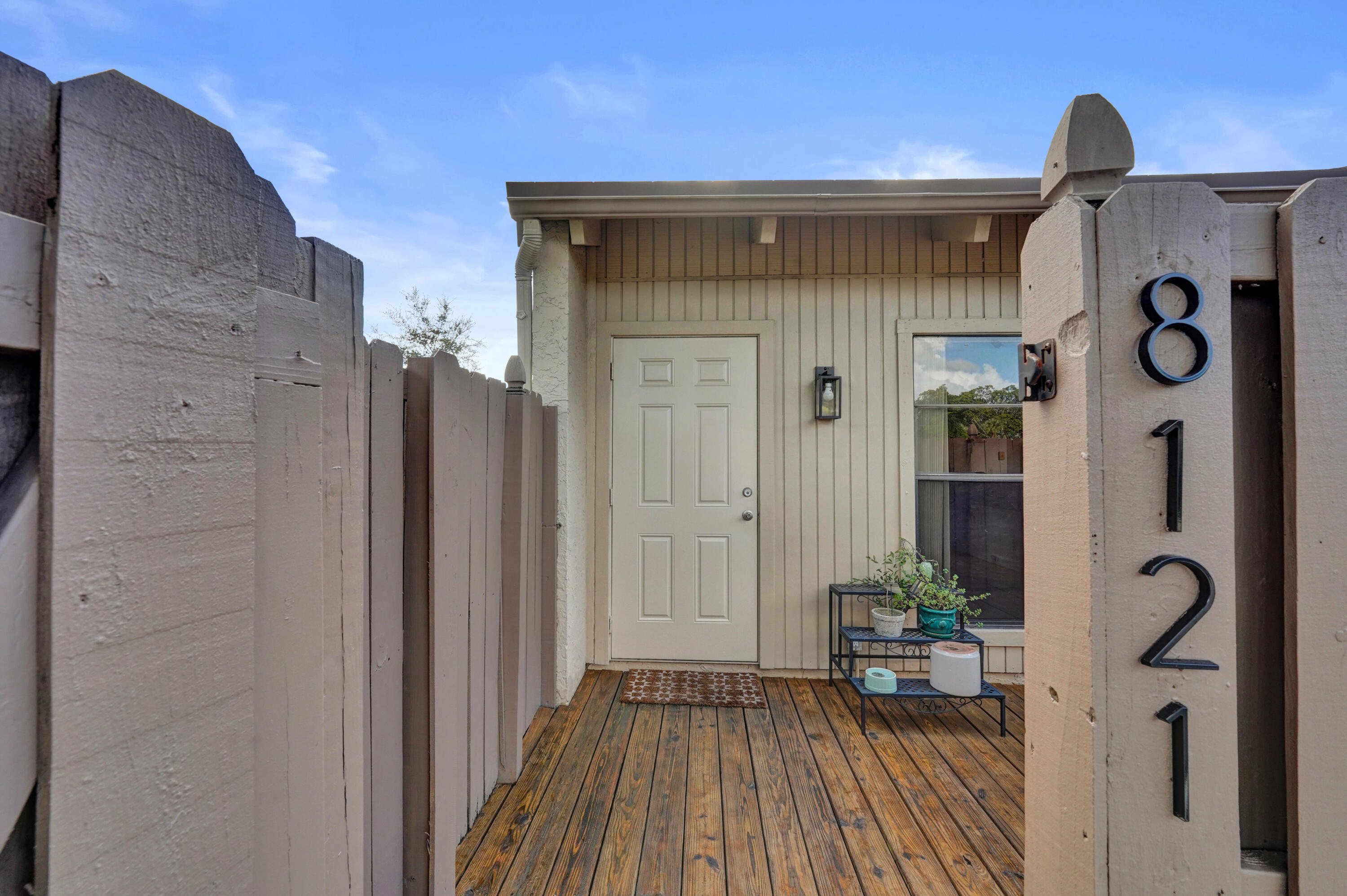 B26062610 Property Photo 1