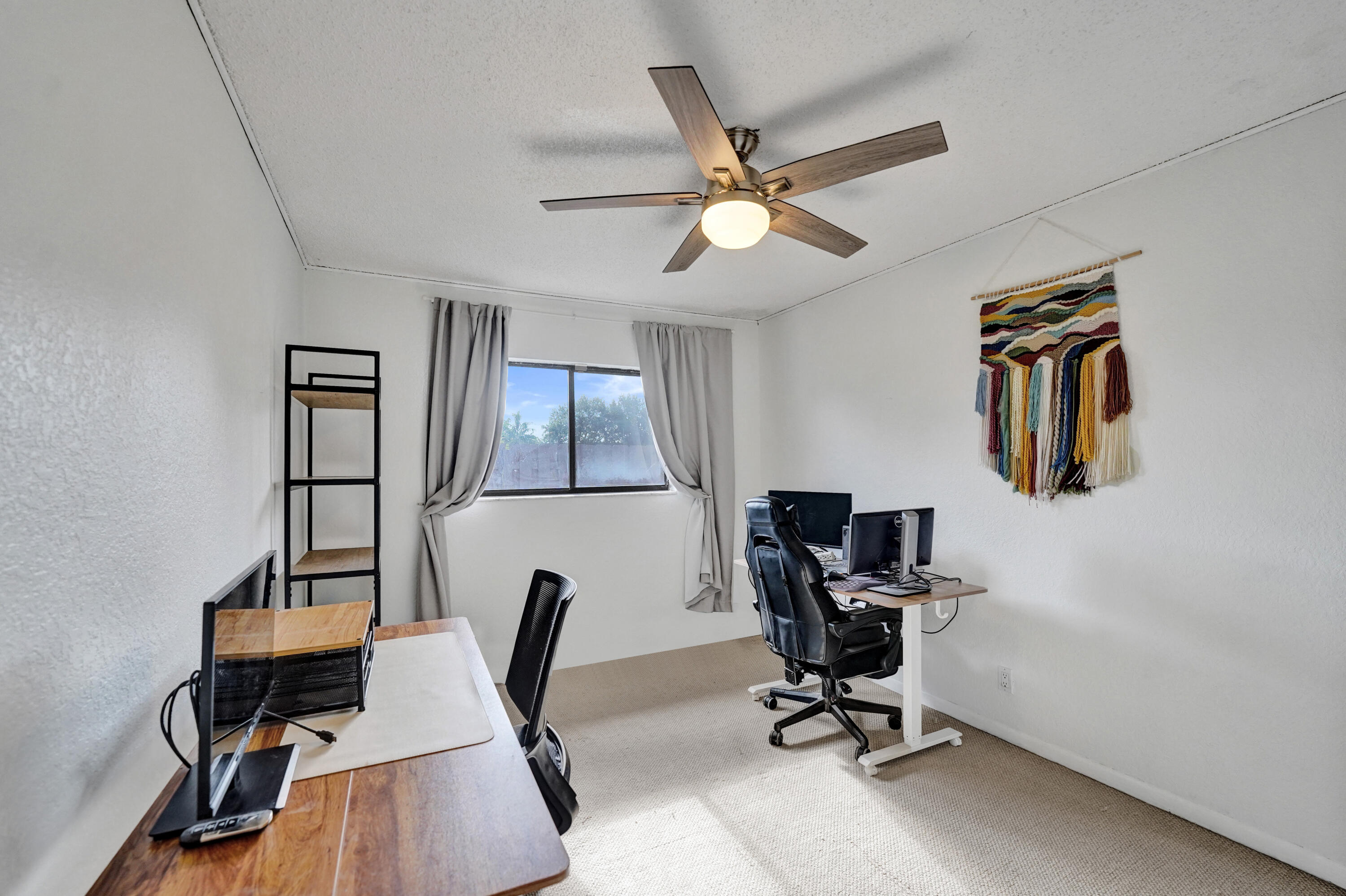 B26062610 Property Photo 26