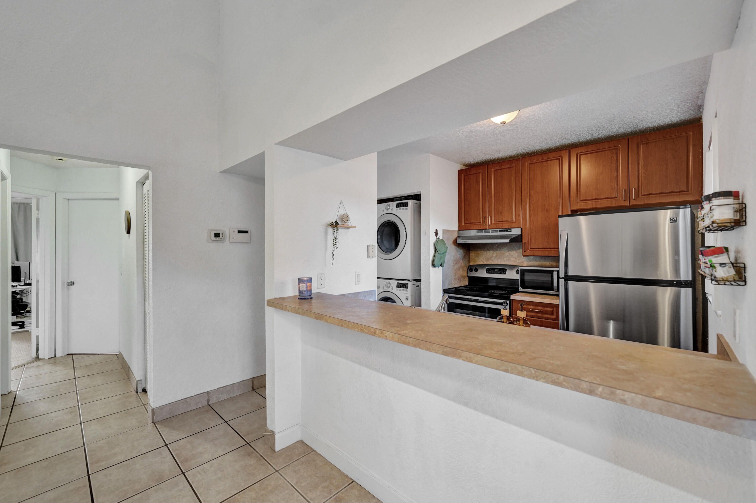 B26062610 Property Photo 49
