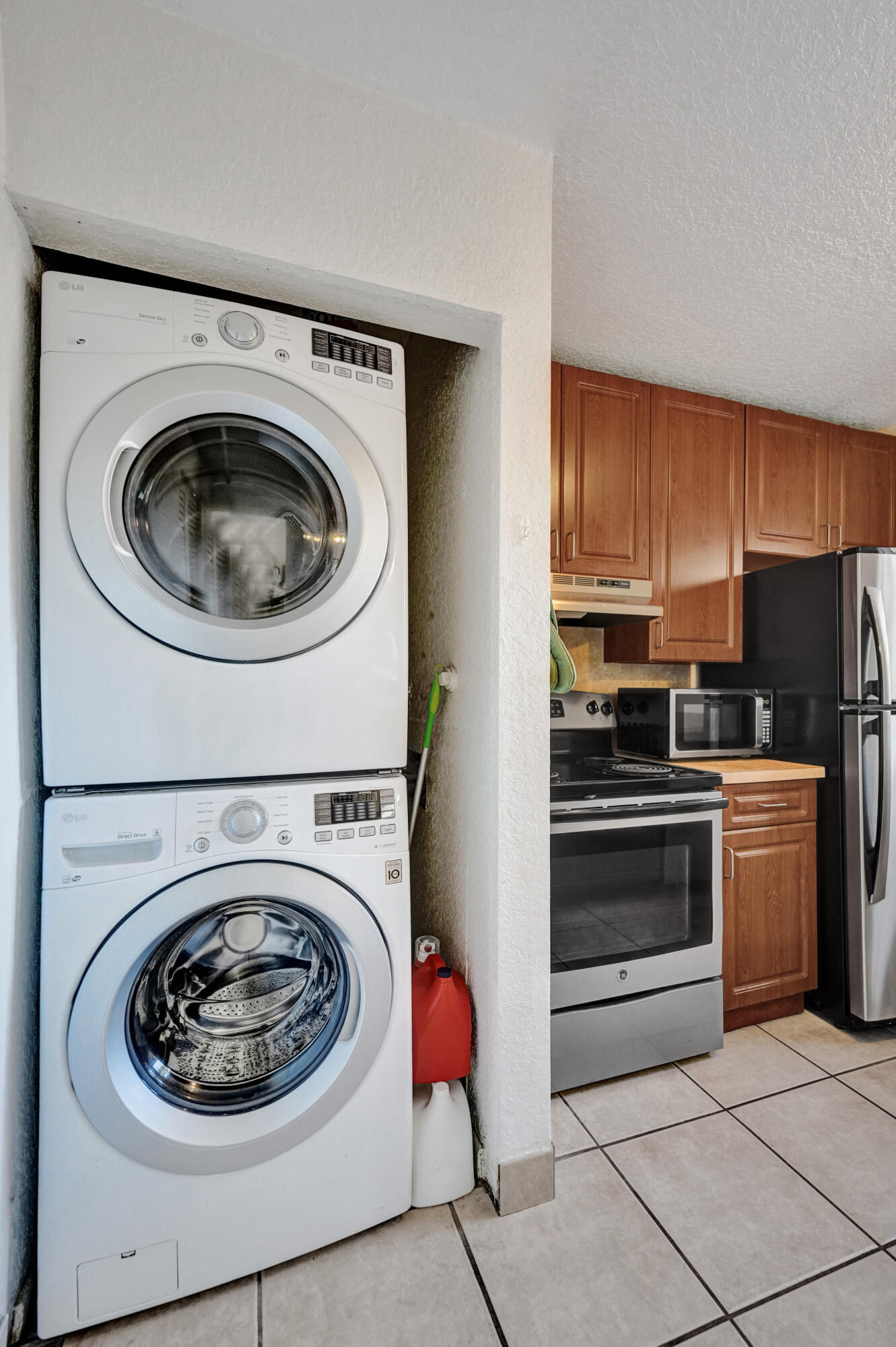B26062610 Property Photo 51