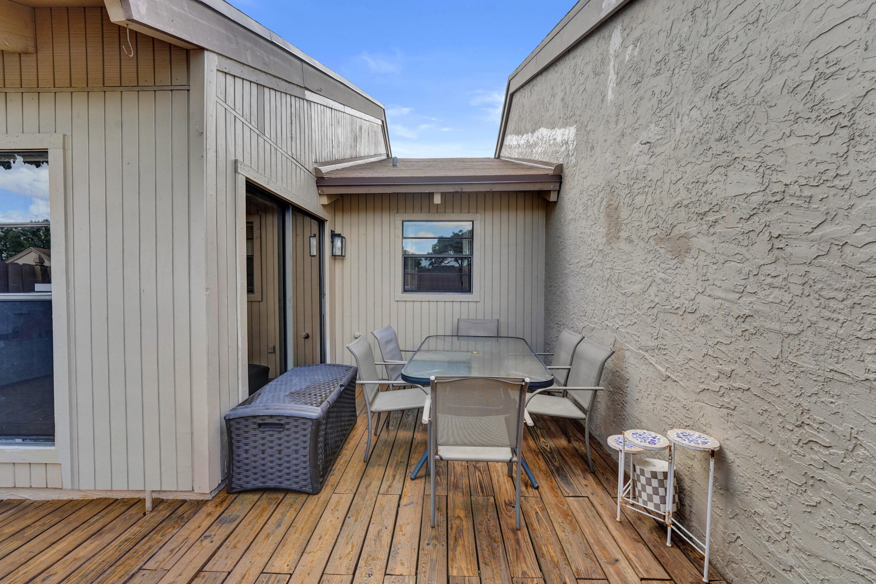 B26062610 Property Photo 61
